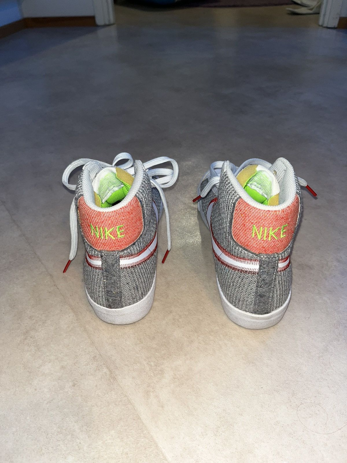 Nike Nike Blazer Mid ’77 Size US 8 / EU 41 - 4 Thumbnail