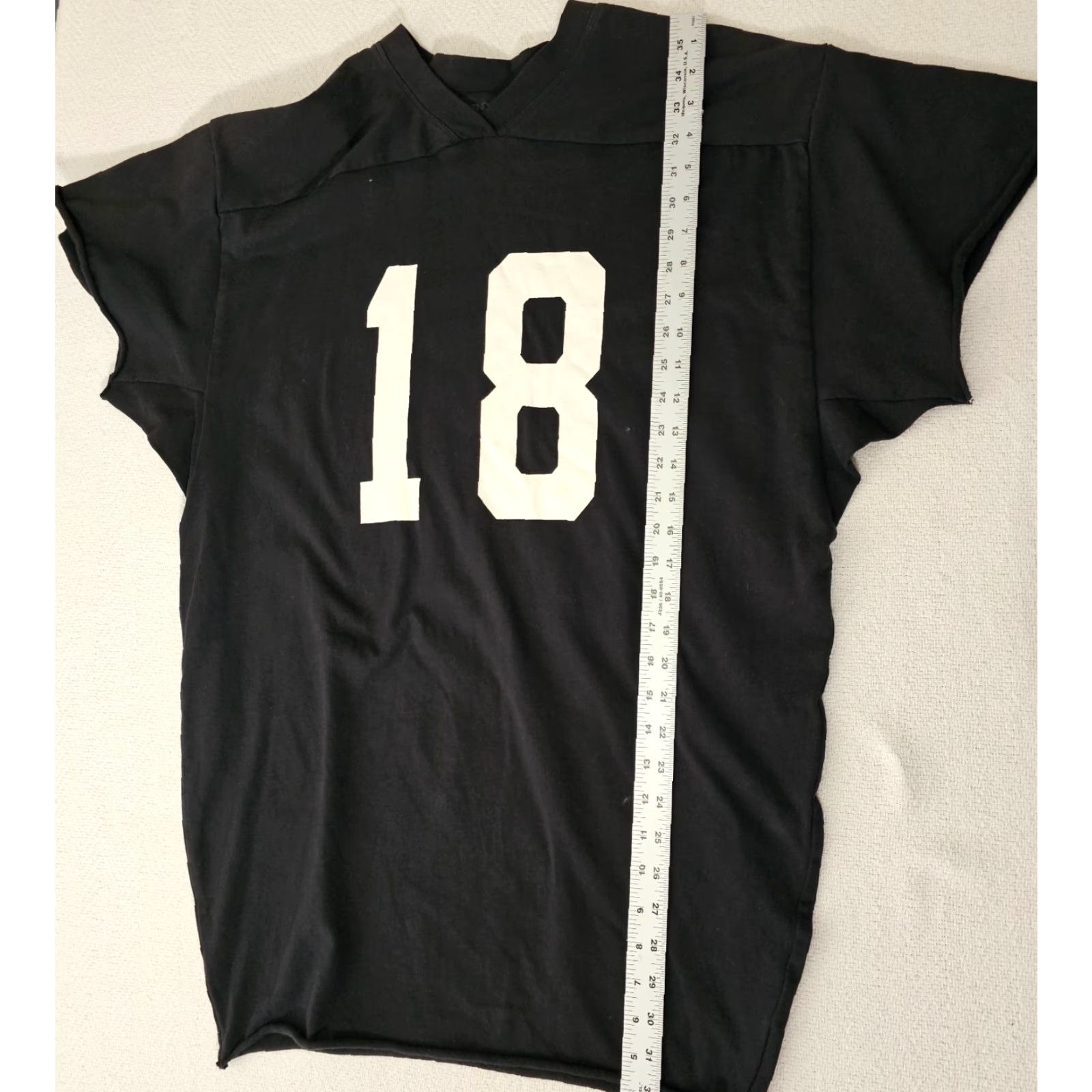 Vintage Kendall & Kylie Top Jersey #18 Graphic Black Short Sleeve Medium Size S / US 4 / IT 40 - 4 Thumbnail