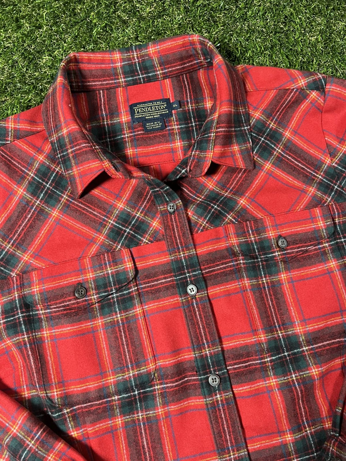 Pendleton Vintage 90s Pendleton Fall Plaid Button Up Flannel Jacket Size US XL / EU 56 / 4 - 2 Thumbnail