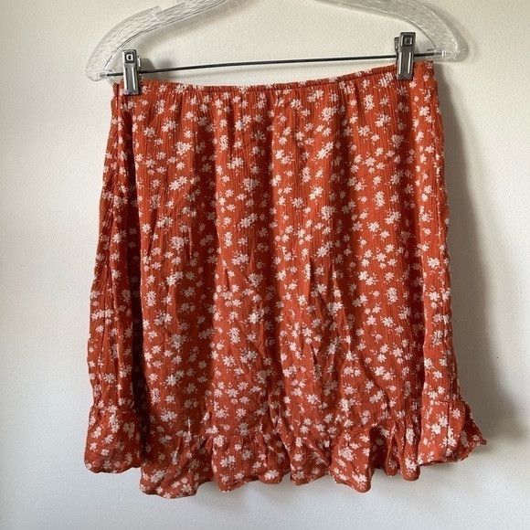 Abercrombie & Fitch Abercrombie & Fitch Mini Floral Skirt Size 28" / US 6 / IT 42 - 2 Thumbnail