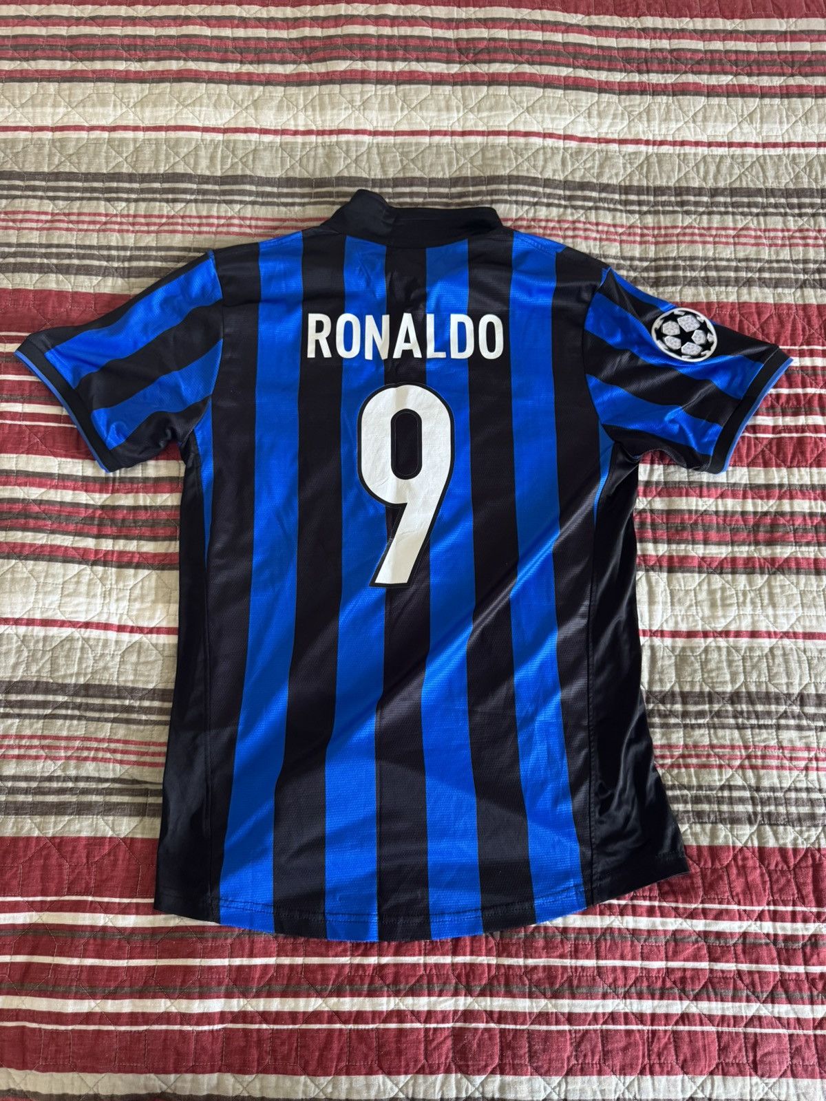Nike Inter Milan “Ronaldo 9” 1998/99 Vintage Jersey Size US XL / EU 56 / 4 - 6 Thumbnail