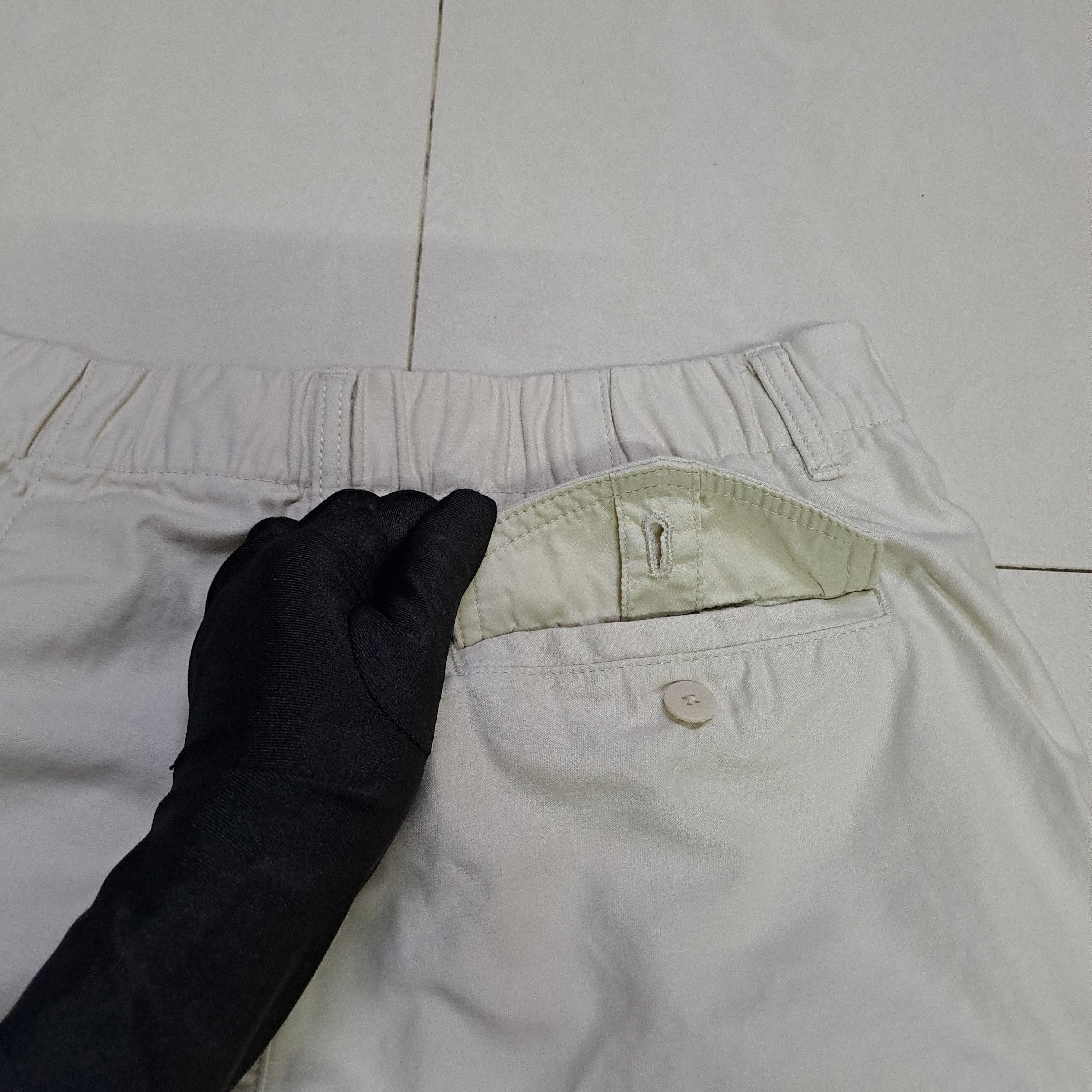 Uniqlo Uniqlo Cargo Baggy Pants Size US 30 / EU 46 - 8 Thumbnail