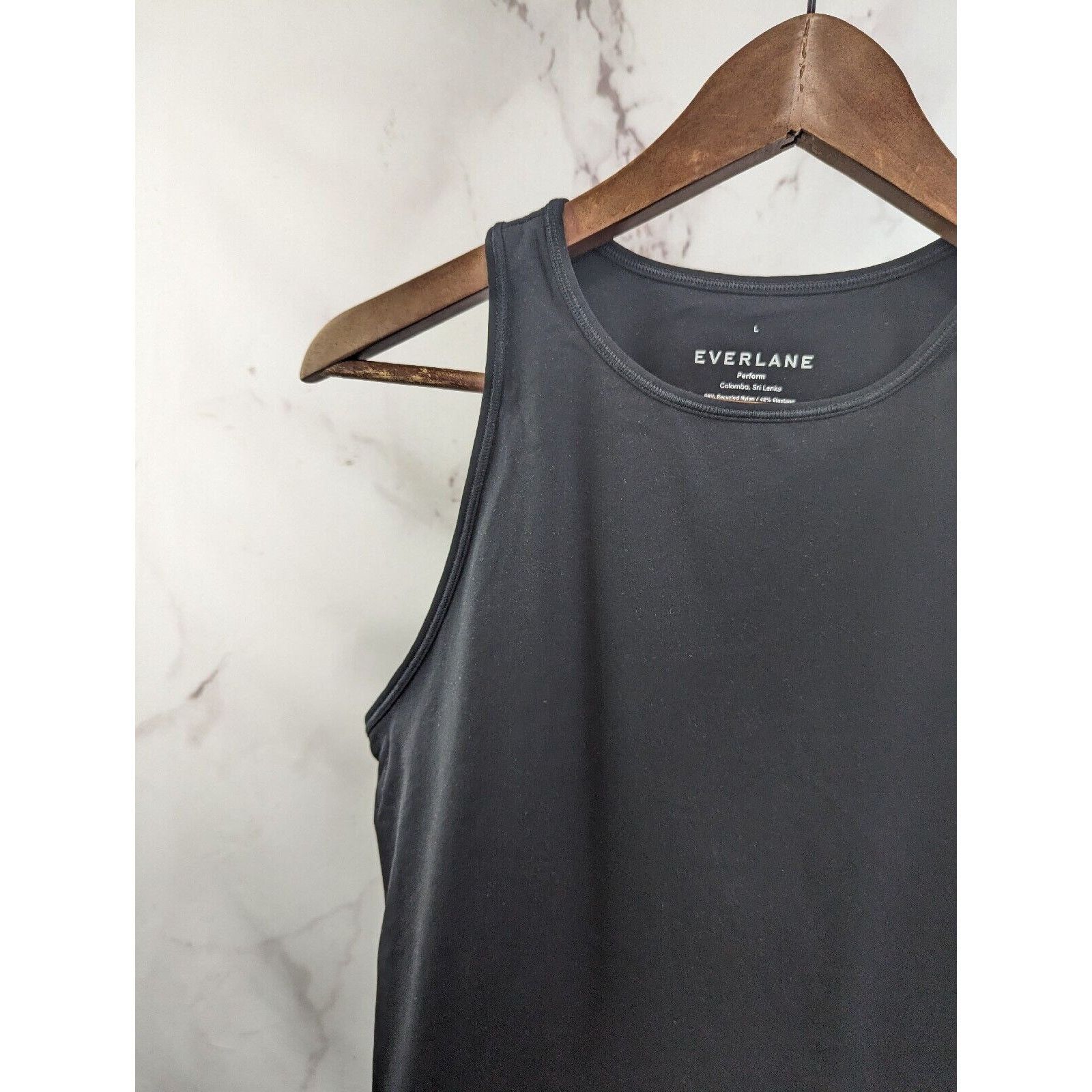 Everlane Everlane Tank Top Womens Small Black Crop The Perform Bra Size S / US 4 / IT 40 - 2 Thumbnail