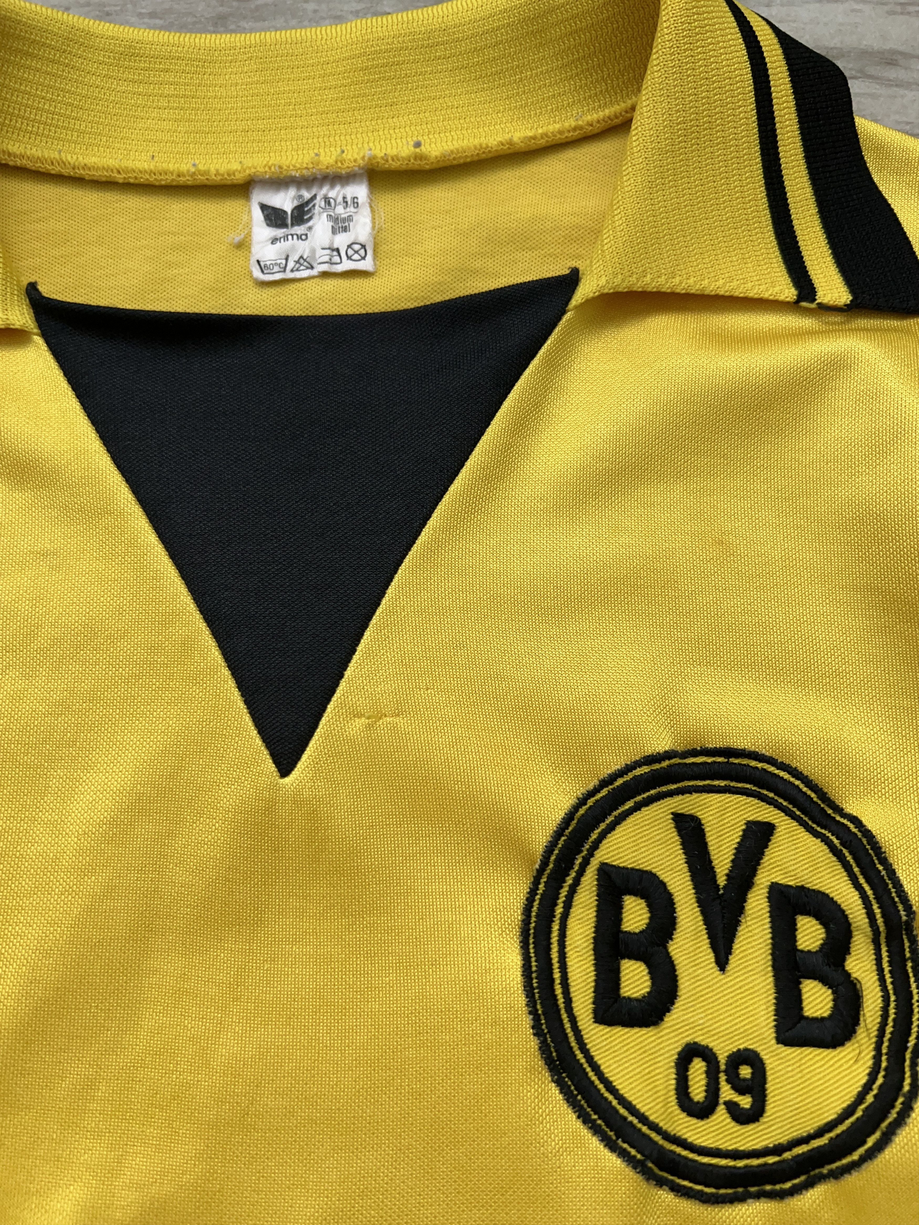 Erima × Vintage ERIMA BVB Borussia Dortmund 1979 1980 Football Soccer Shirt Size US M / EU 48-50 / 2 - 5 Thumbnail