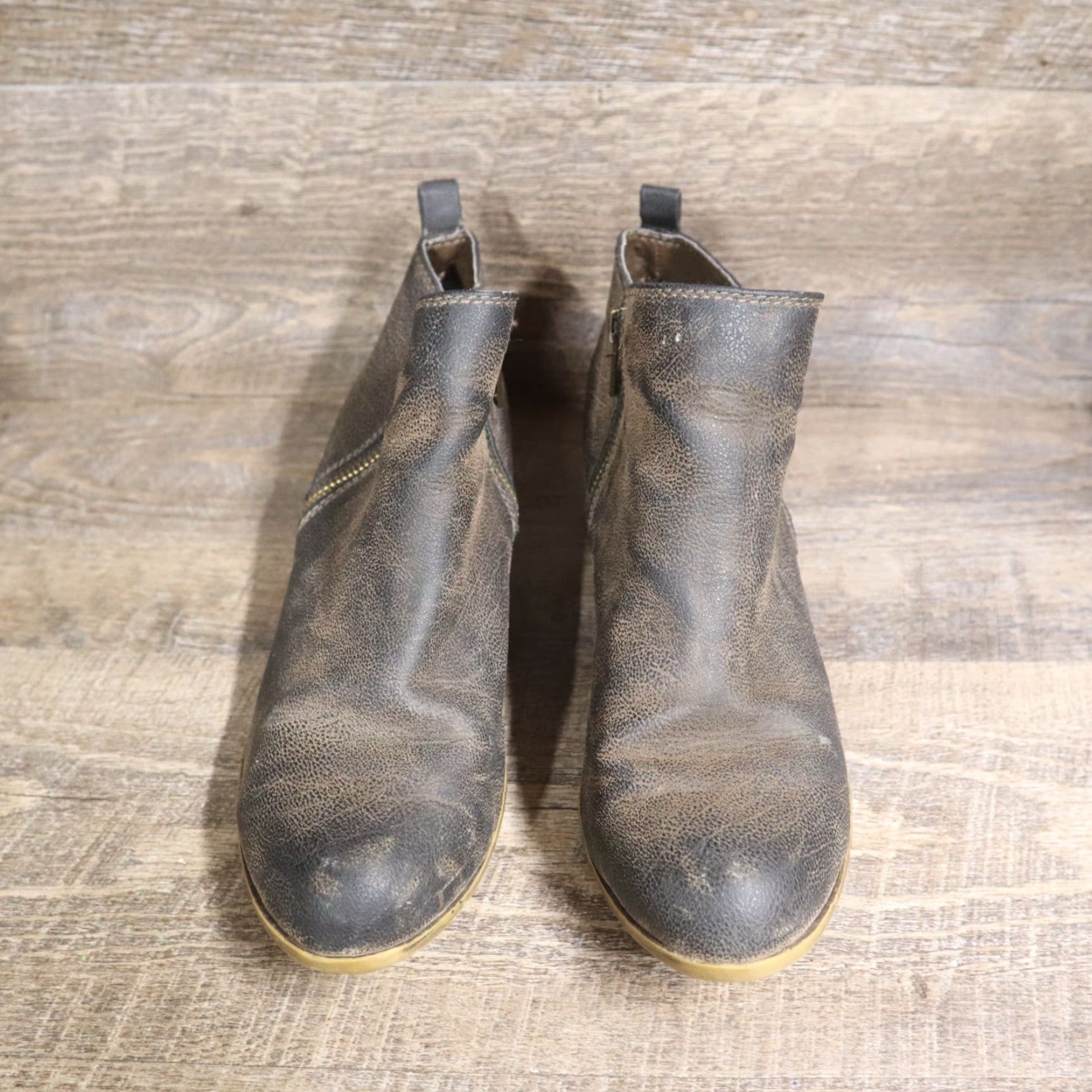 Vintage Vintage Dunes Easton Brown Faux Suede Ankle Booties Women’s Size 7.5 Low Block Heel Zip Closure Size US 7.5 / IT 37.5 - 3 Thumbnail