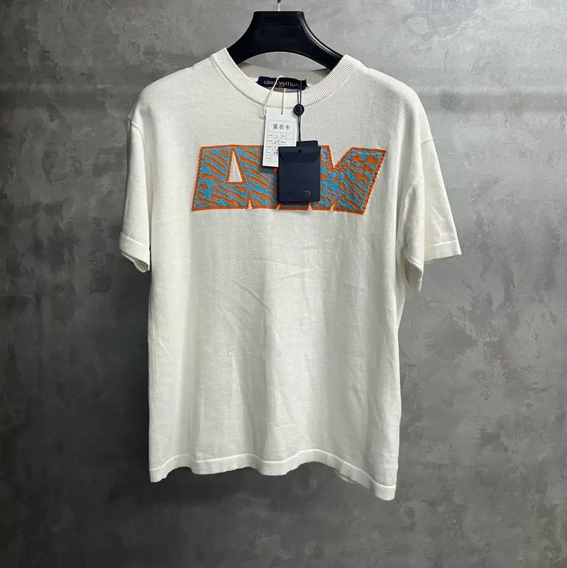 Louis Vuitton Louis Vuitton White Cotton Men's T-Shirt 0089 Size US S / EU 44-46 / 1 - 1 Thumbnail