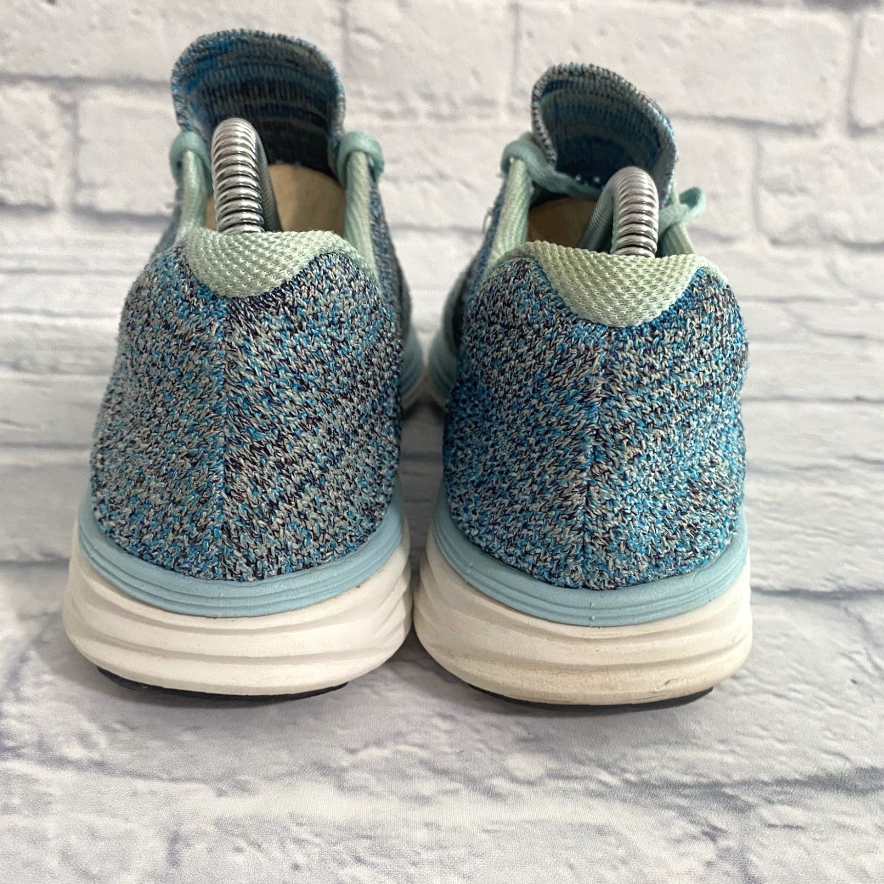 Nike Nike Flyknit Lunar 3 Blue Sneakers Women's Size 8 Shoes Athletic 698182-404 Size US 8 / IT 38 - 5 Thumbnail