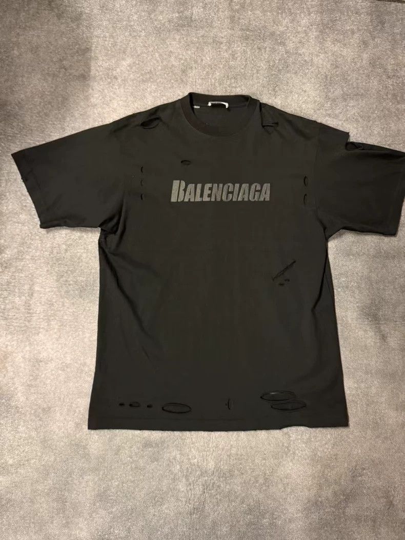 Balenciaga Balenciaga Printed logo destroys black short sleeves Size US XXS / EU 40 - 1 Thumbnail