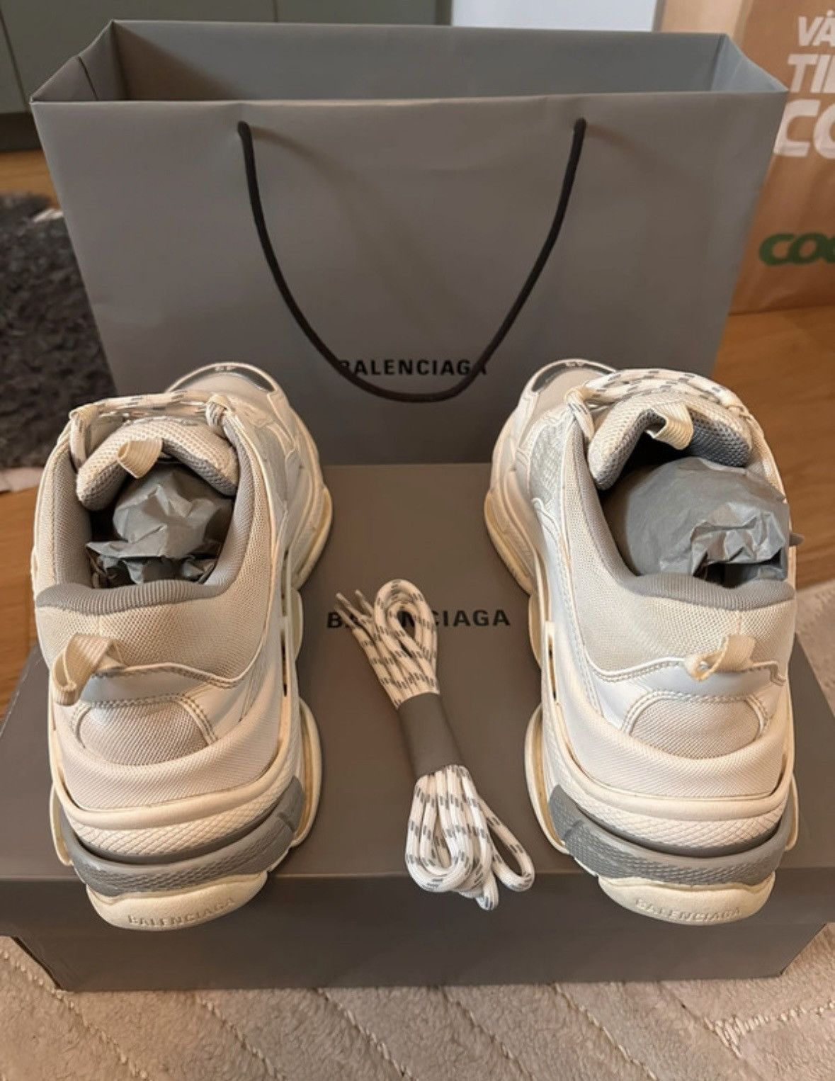 Balenciaga Balenciaga Triple S Size US 10 / EU 43 - 2 Thumbnail