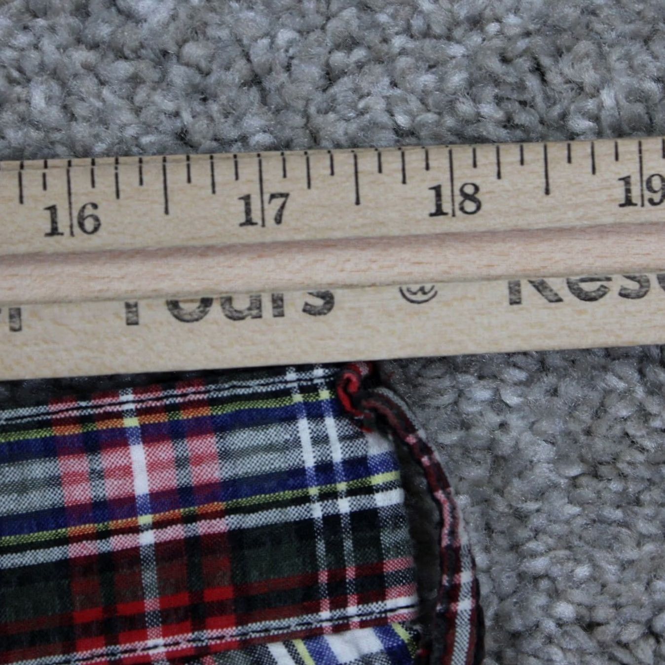 Polo Ralph Lauren Polo Ralph Lauren Shorts Mens 36 Red/Green/White Plaid Cotton Chino 9" Inseam Size US M / EU 48-50 / 2 - 7 Thumbnail