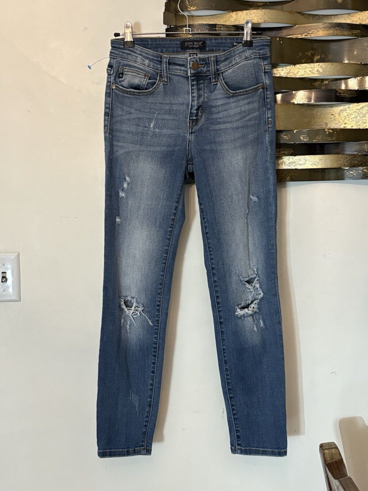 Judy Blue Judy Blue Relaxed Fit Distressed Blue Jeans Size 28" / US 6 / IT 42 - 1 Thumbnail