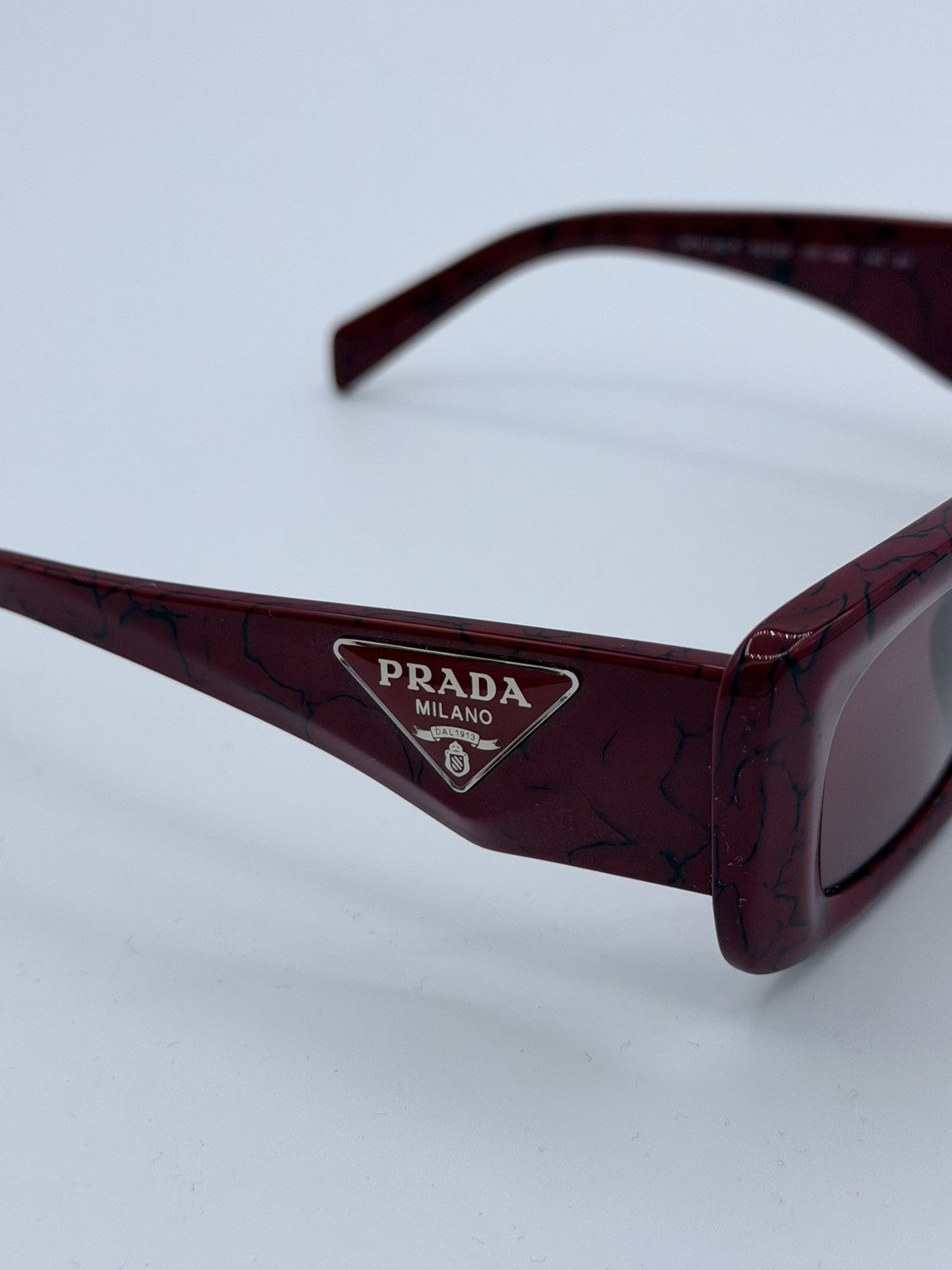 Prada Prada Sunglasses Etruscan Marble Red Violet Cat Eye Size ONE SIZE - 6 Thumbnail