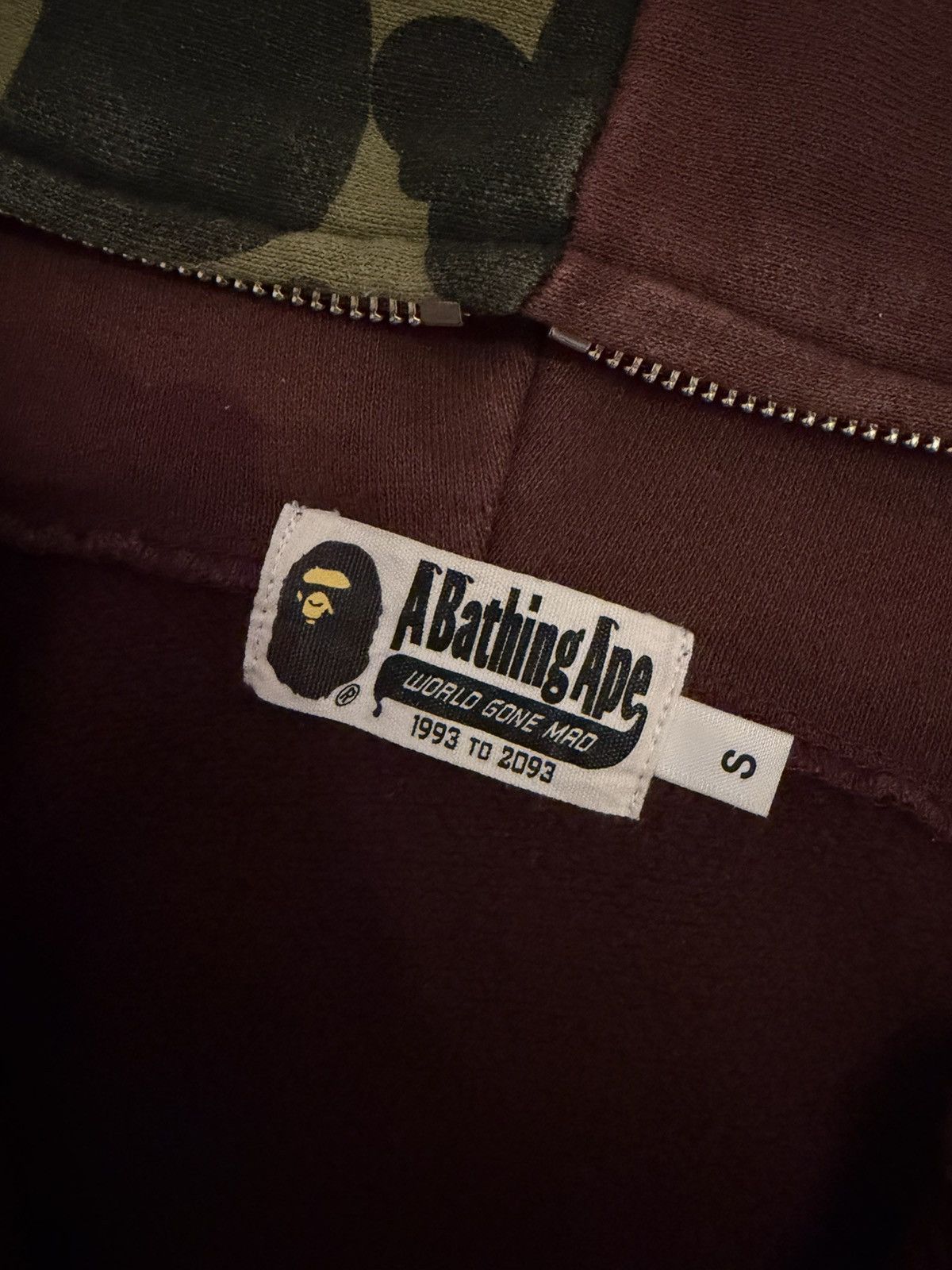 Bape Bape Burgundy / Green Camo Shark Full Zip Hoodie Size US S / EU 44-46 / 1 - 12 Thumbnail