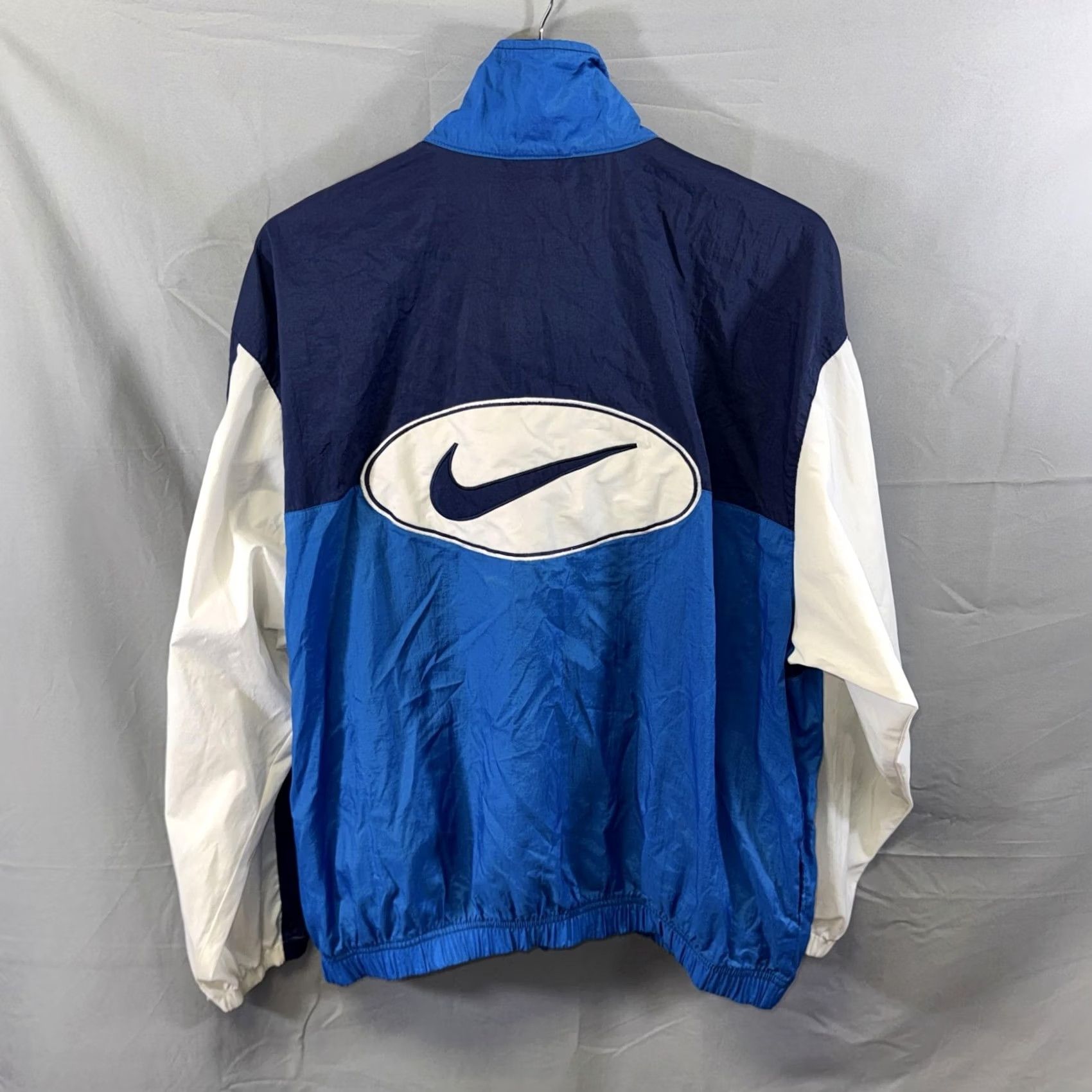 Nike VINTAGE Nike Windbreaker Jacket Mens Large Blue White Full Zip 90s Swoosh Logo Size US L / EU 52-54 / 3 - 2 Thumbnail