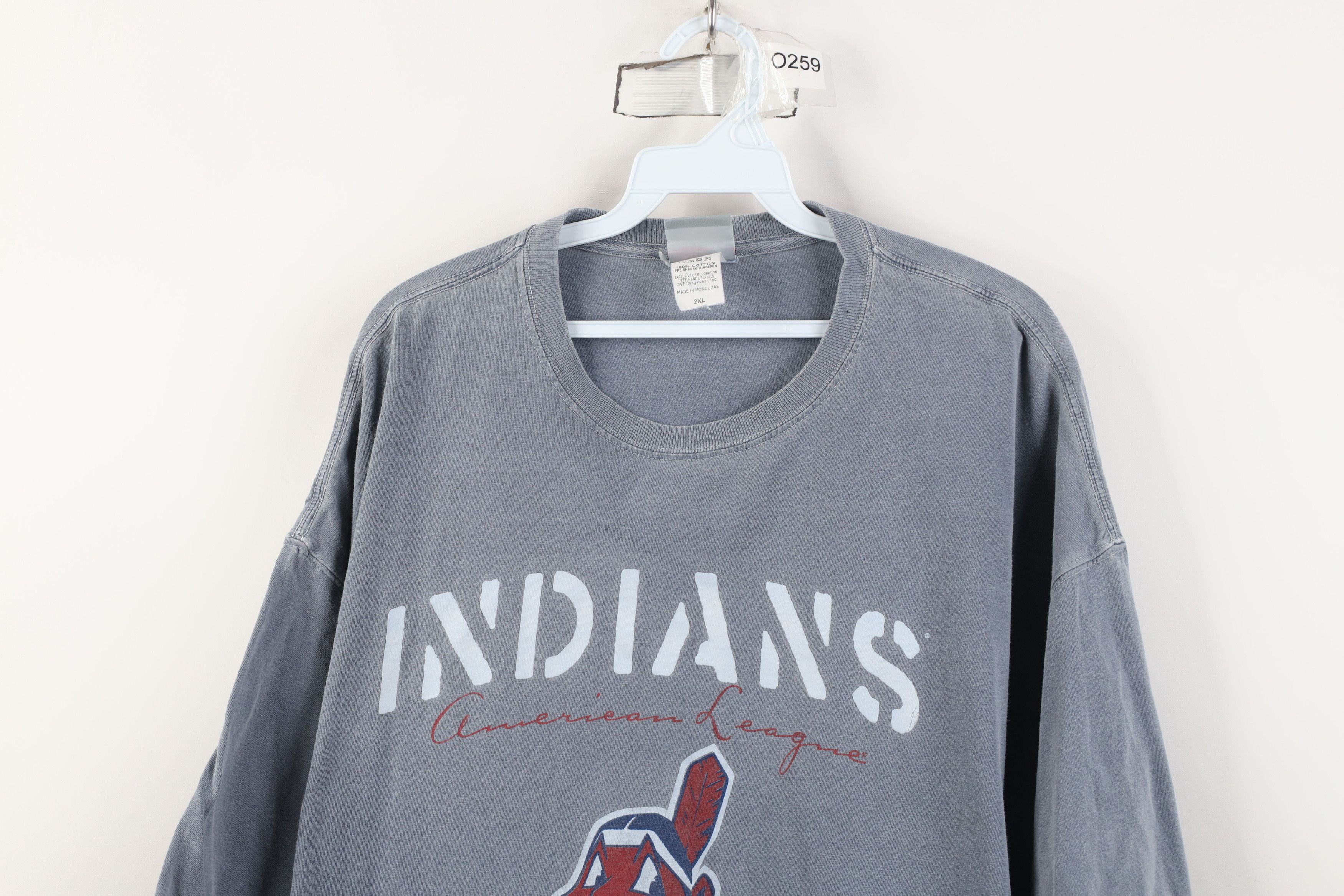 Vintage Vintage Chief Wahoo Cleveland Indians Baseball T-Shirt Blue Size US XXL / EU 58 / 5 - 2 Thumbnail