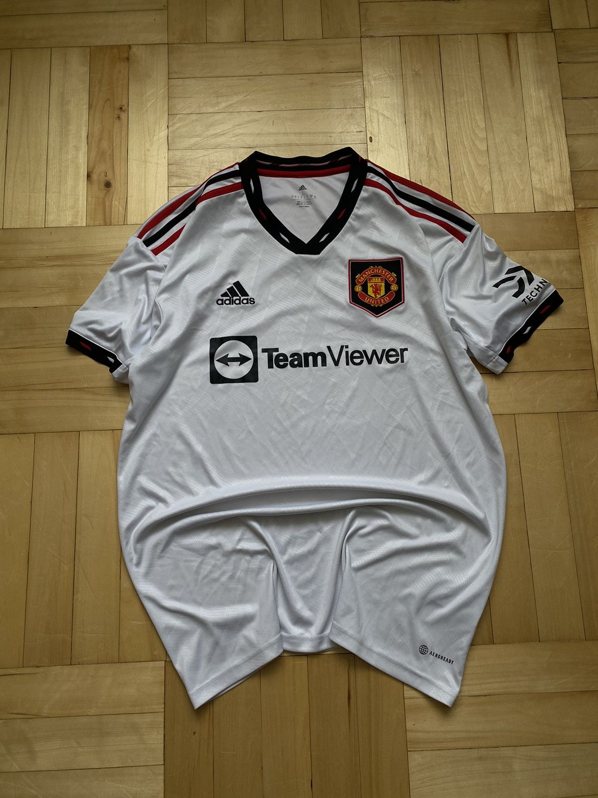 Adidas Soccer Jersey Manchester United 2022/2023 Adidas Size L Size US L / EU 52-54 / 3 - 1 Thumbnail
