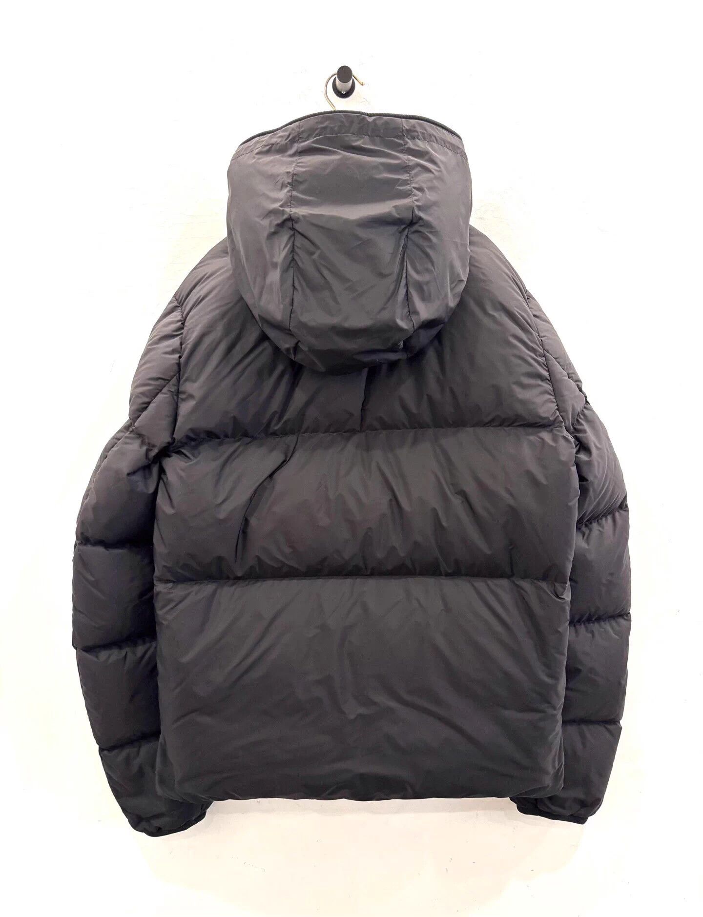 Moncler Moncler Montcla Men's Black Side Logo Puffer Jacket Size US L / EU 52-54 / 3 - 3 Thumbnail