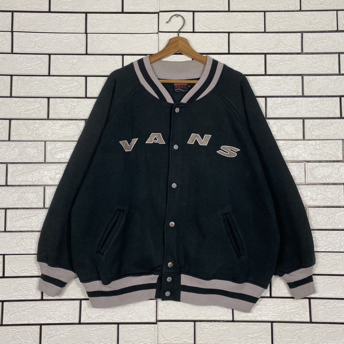 Japanese Brand 📌Vintage Bomber Jacket Vans Snap Button Size US L / EU 52-54 / 3 - 2 Thumbnail