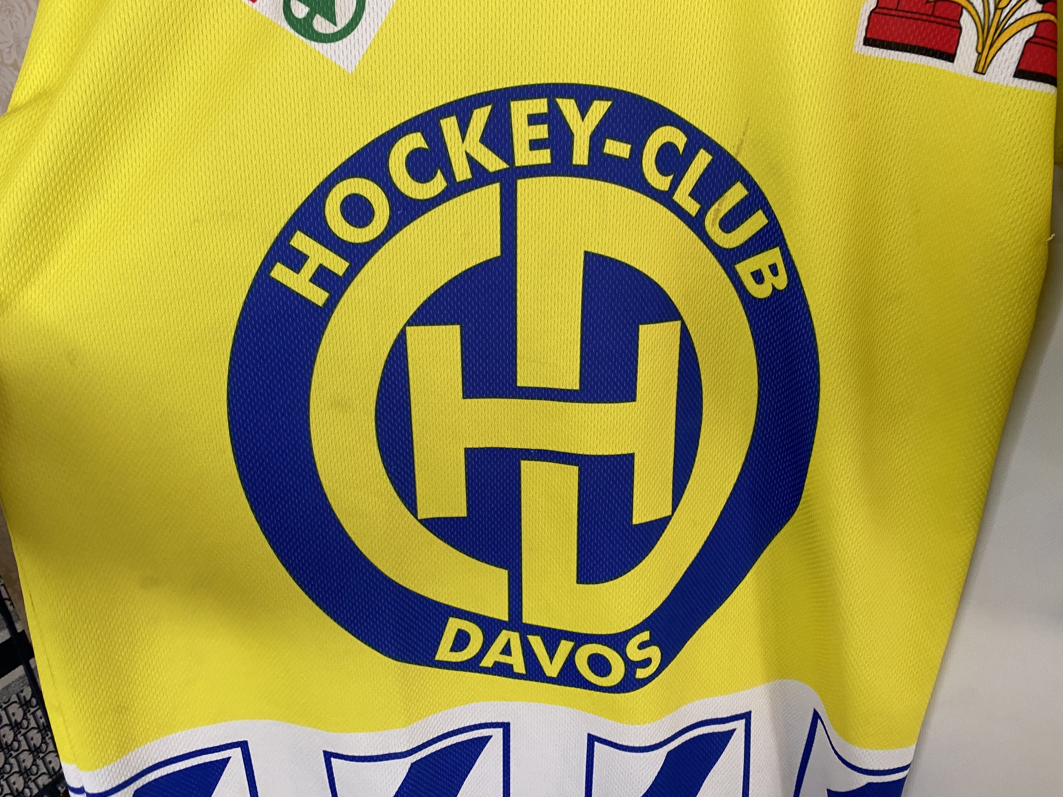 NHL × Vintage HC DAVOS 2003 2004 ICE HOCKEY SHIRT JERSEY SIZE M Size US M / EU 48-50 / 2 - 4 Thumbnail