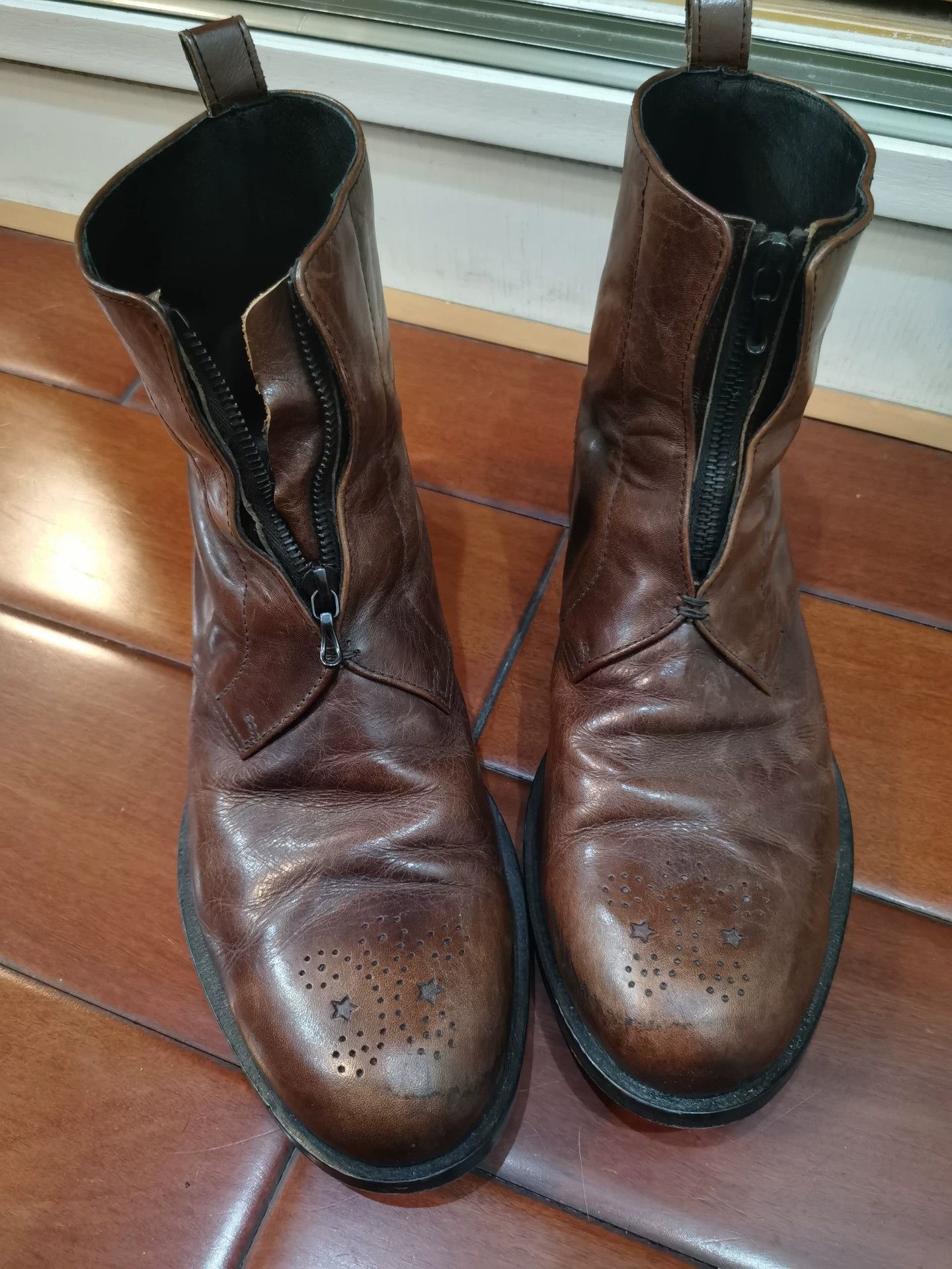 Japanese Brand embossed leather zip-up boots by RICO Size US 8 / EU 41 - 1 Thumbnail
