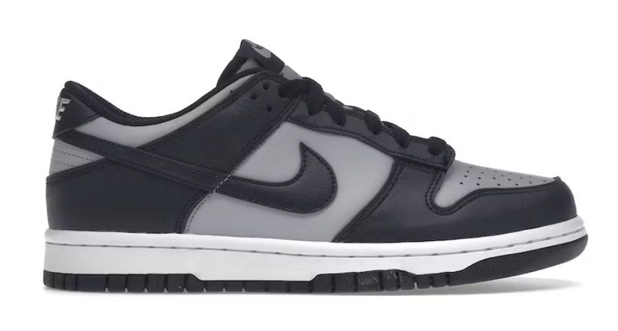 Nike Dunk Low Georgetown (GS) Size US 5 / EU 37 - 1 Thumbnail