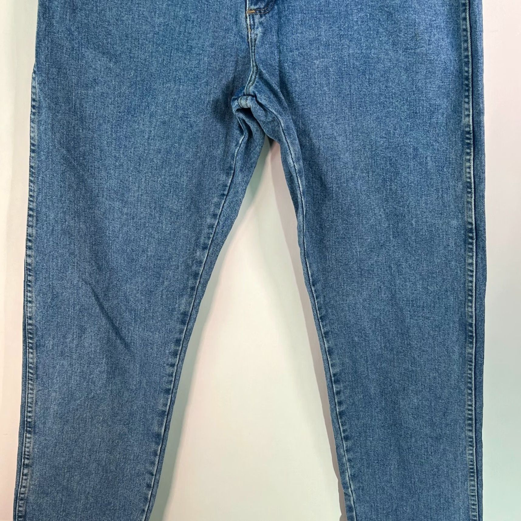 Wrangler Wrangler Jeans Main Selling Point: Wrangler Mid Rise Flat Front Denim Jeans - 38X32 - Blue - Regular - 100% Cotton - Men Size US 38 / EU 54 - 5 Thumbnail