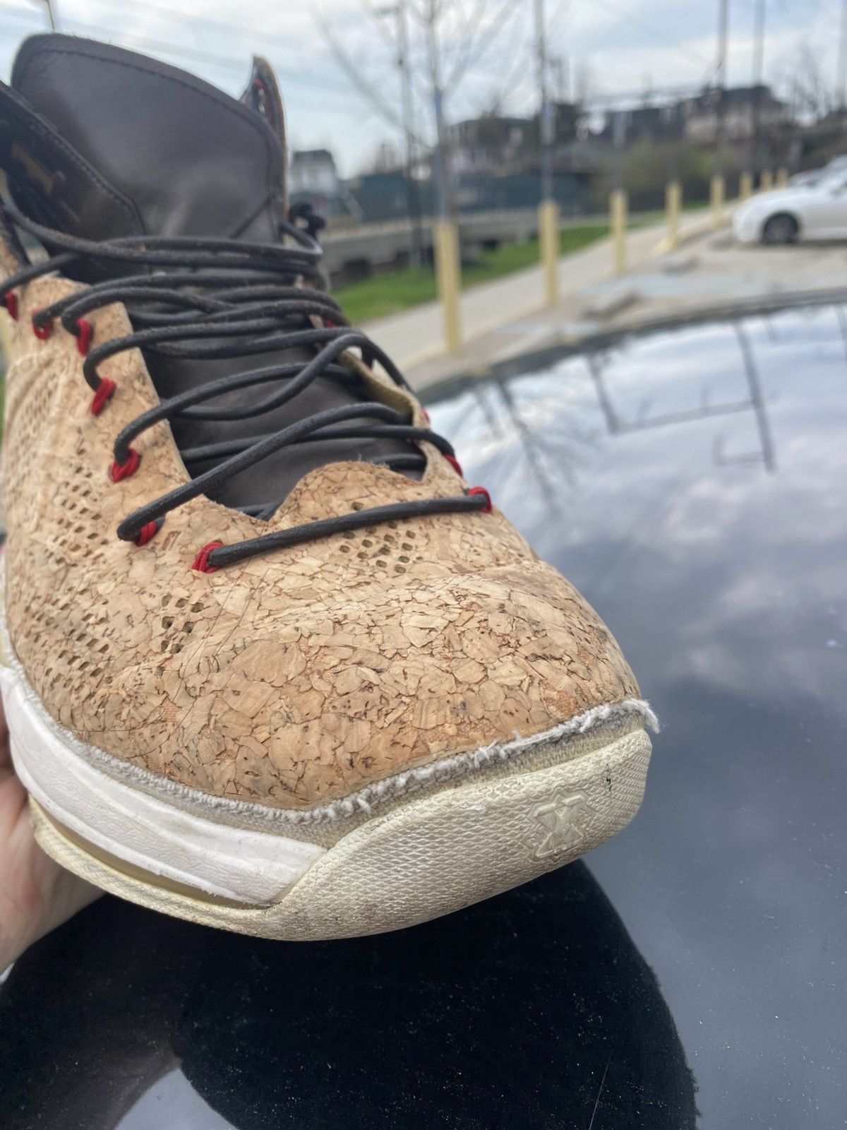 Nike Lebron 10 Cork Size US 11.5 / EU 44-45 - 11 Thumbnail