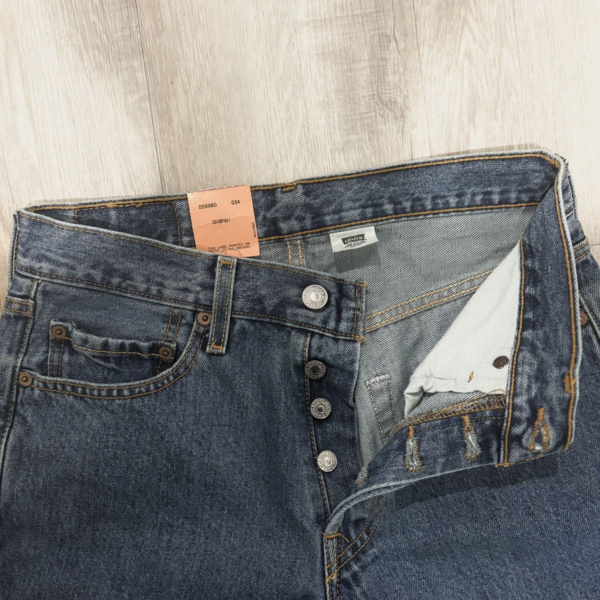 Levi's × Vintage Vintage NWT Levi’s 501 Button Fly Jeans Size 27" / US 4 / IT 40 - 4 Thumbnail