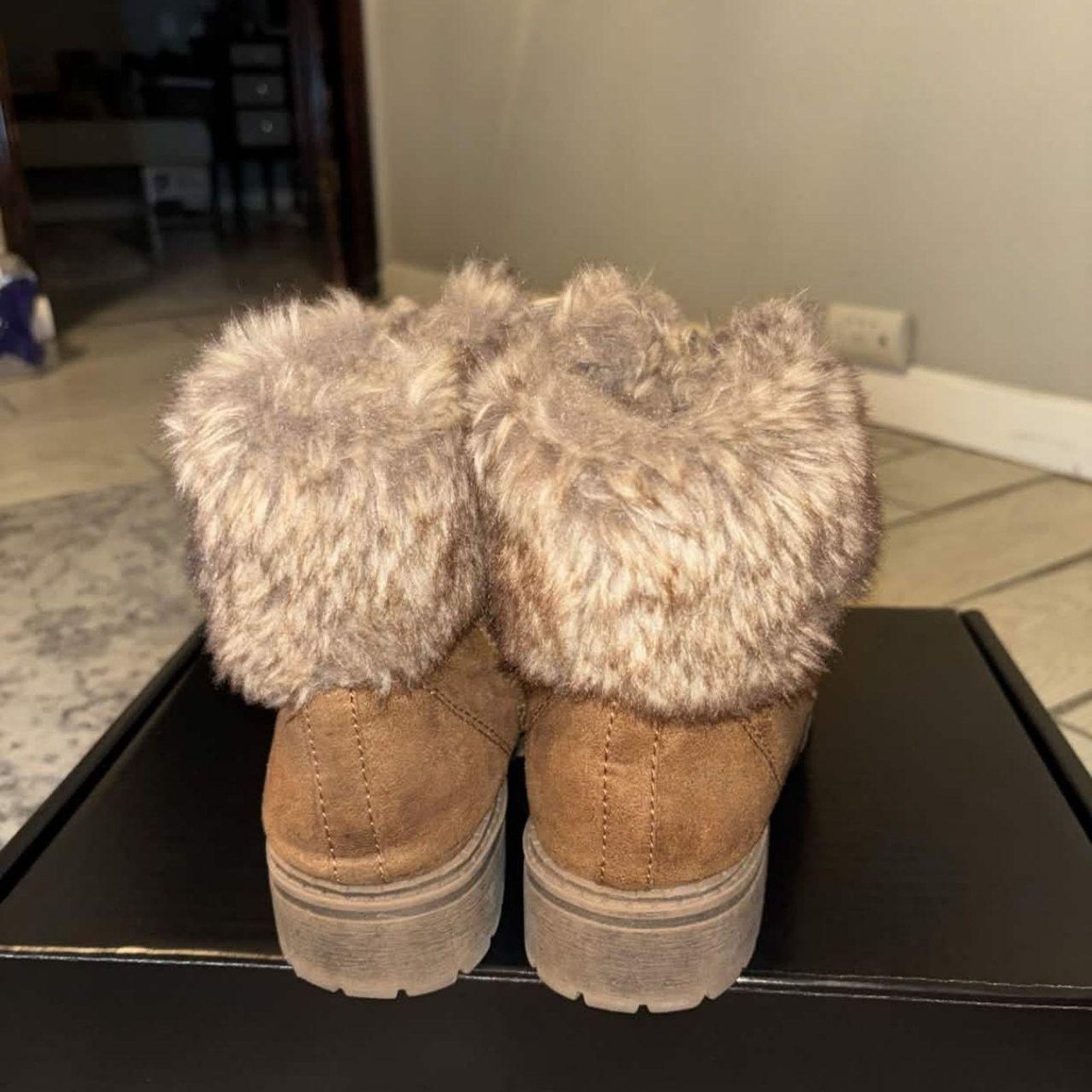 Other Chunky Faux Fur Microsuede Womens Boots Size US 8.5 / IT 38.5 - 3 Thumbnail