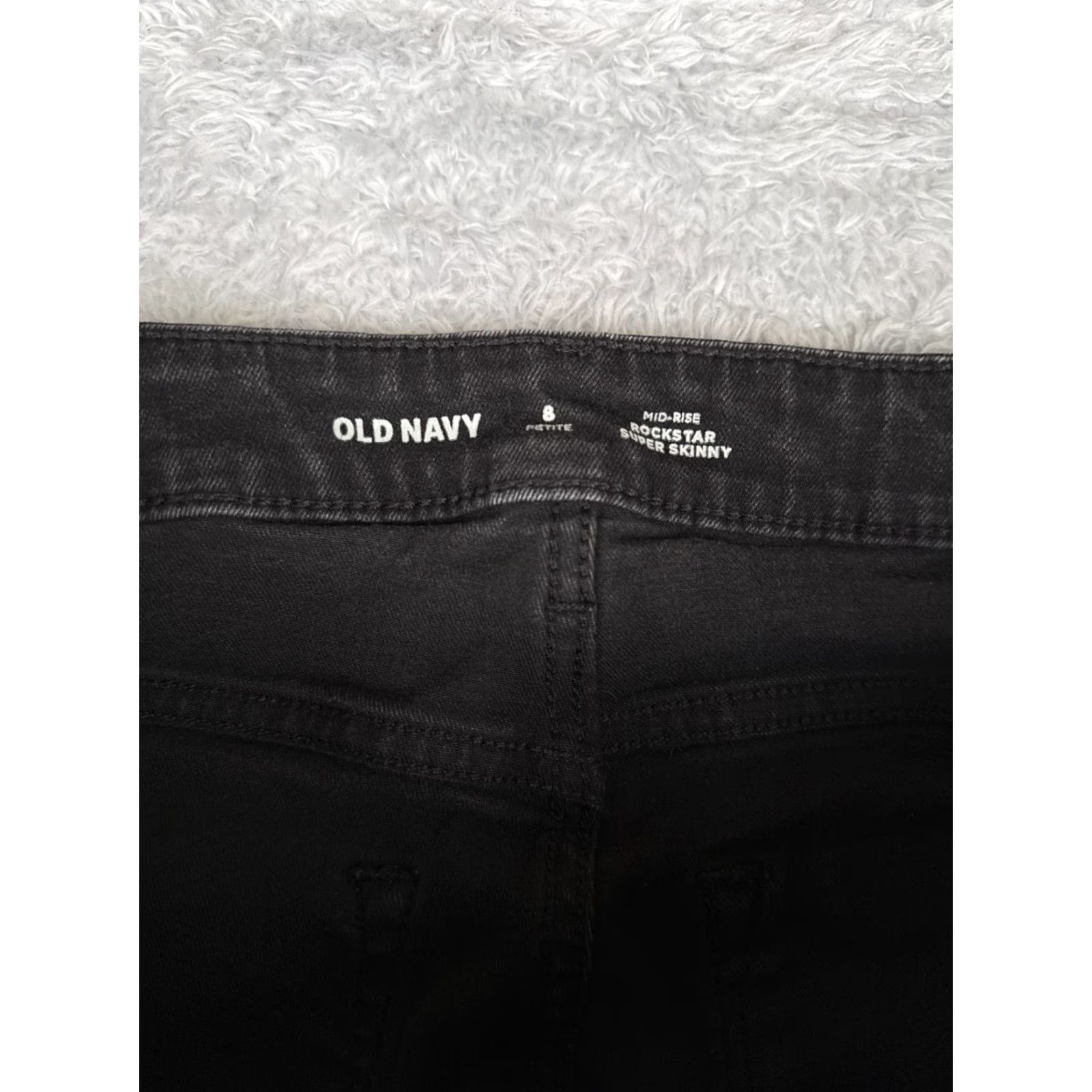 Old Navy VINTAGE? No — Old Navy Jeans Skinny Denim 5-Pocket Mid Rise Black Women’s 12 Regular 32x25 Cotton Blend 90s Retro Designer Womens Jeans Size 34" / US 12 / IT 48 - 6 Thumbnail