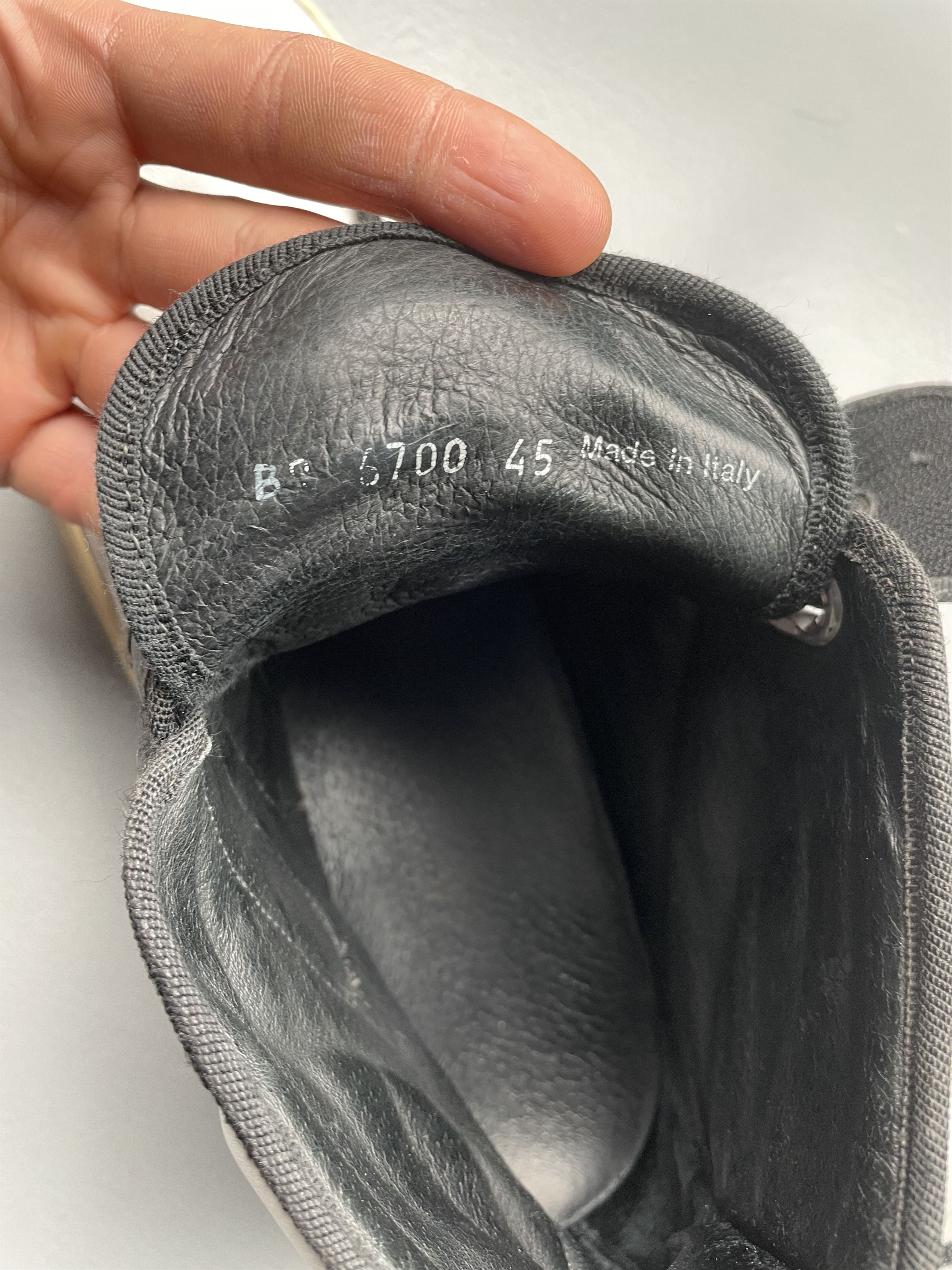 Raf Simons Raf Simons Carry Over Velcro Sneaker (white) - size 45 Size US 12.5 / EU 45-46 - 8 Thumbnail