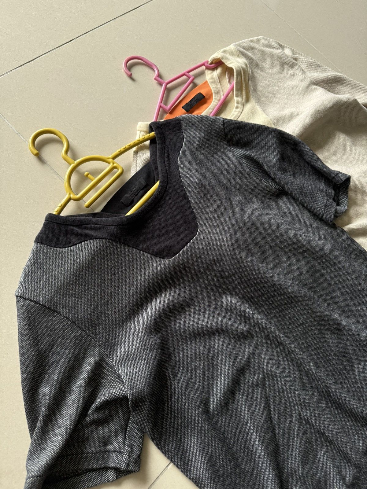 Undercover Undercover 10ss less but better cut n sewn tshirt Size US M / EU 48-50 / 2 - 2 Thumbnail