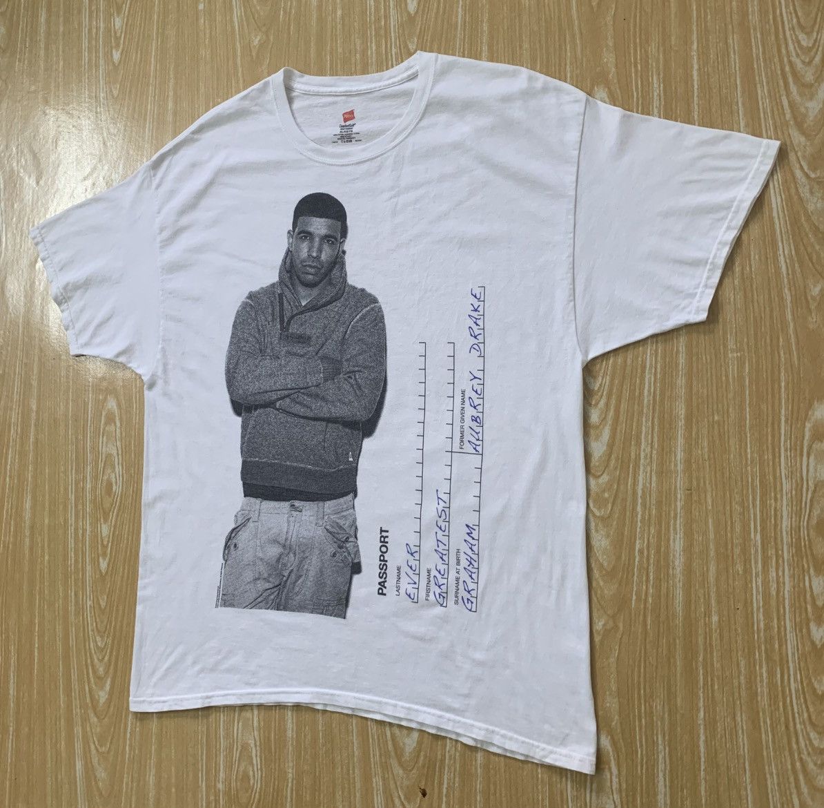 Hanes Vintage Rap Tee Drake Passport Print T Shirt Size US XL / EU 56 / 4 - 5 Thumbnail