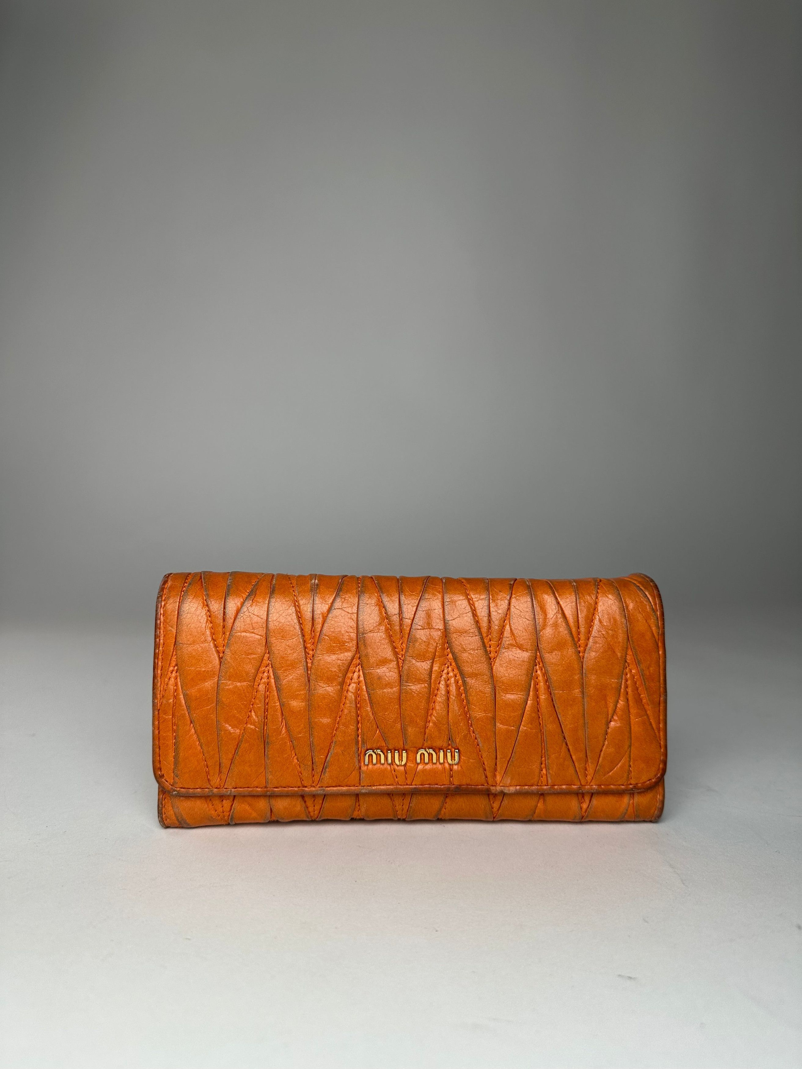 Vintage Metallasse Leather Wallet Long Orange