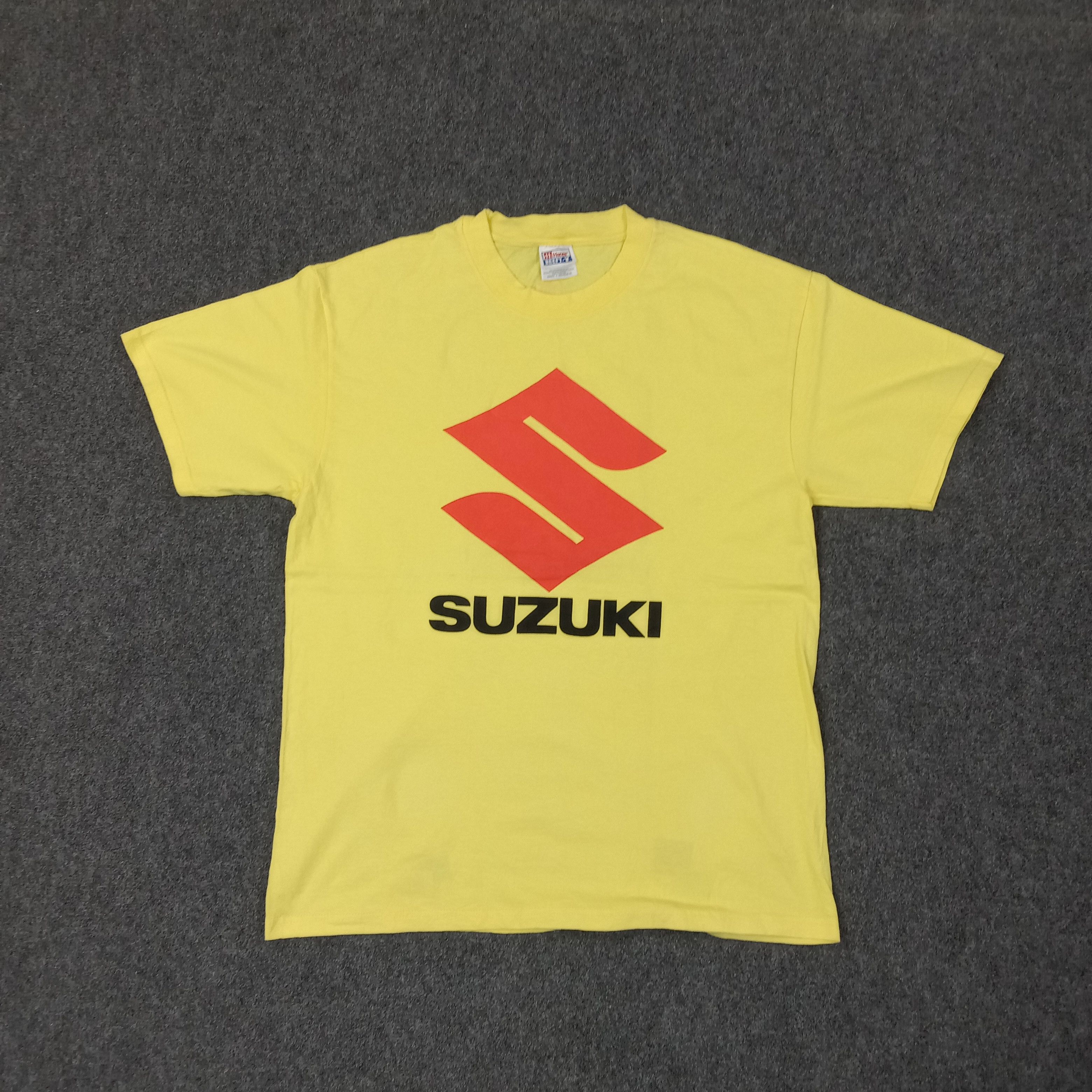 Vintage Suzuki Japanese Motorsports Racing Tshirt C239N26 Size US L / EU 52-54 / 3 - 1 Thumbnail