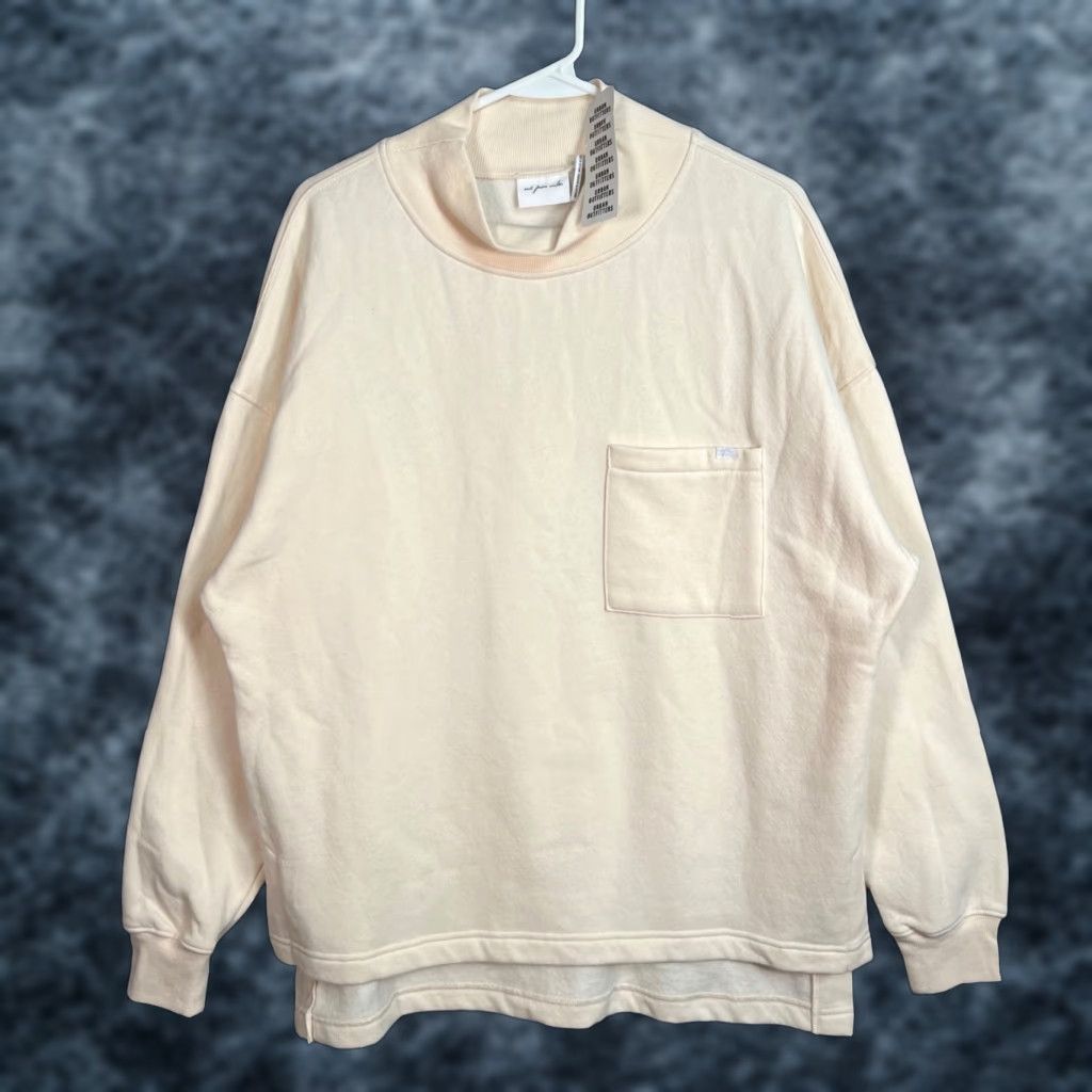 Urban Outfitters Urban Outfitters Out From Under Womens Small Cream Oversized Sweatshirt NEW Size S / US 4 / IT 40 - 1 Thumbnail