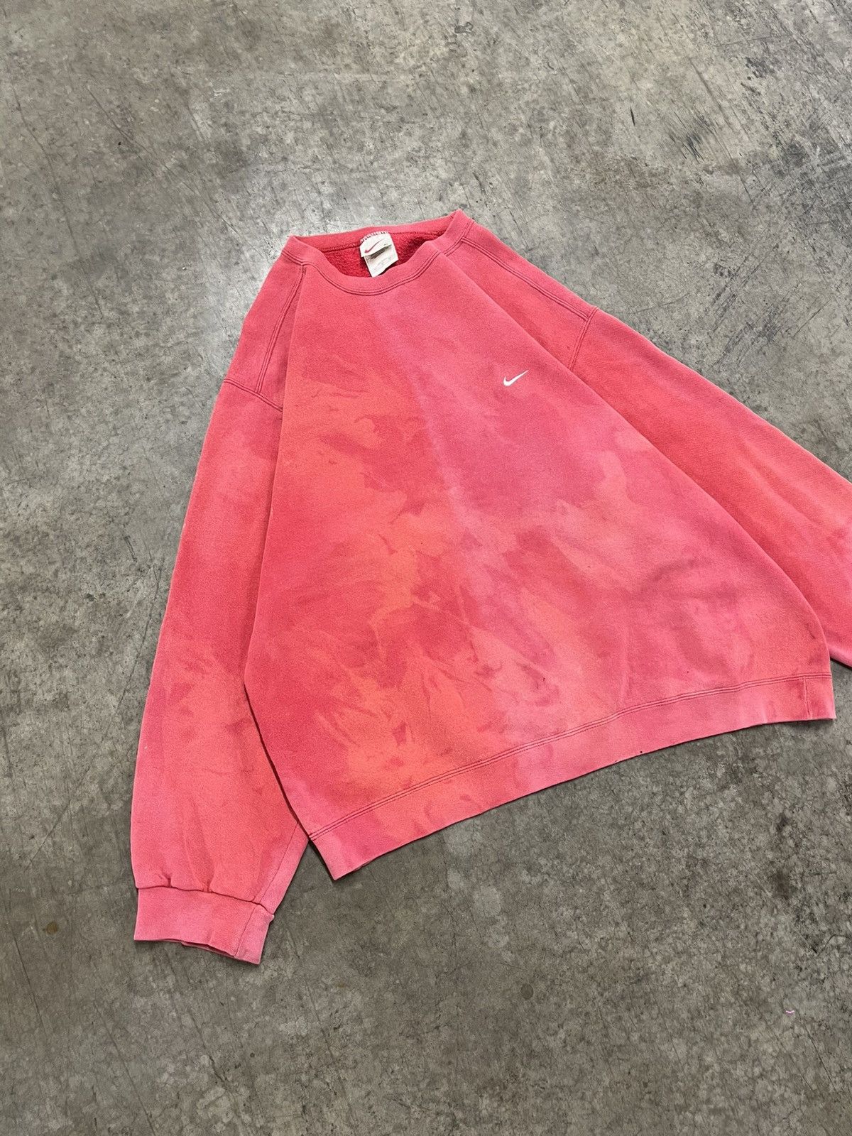 Vintage Nike vintage 90s sun faded boxy fit crewneck hype rare Size US XL / EU 56 / 4 - 5 Thumbnail