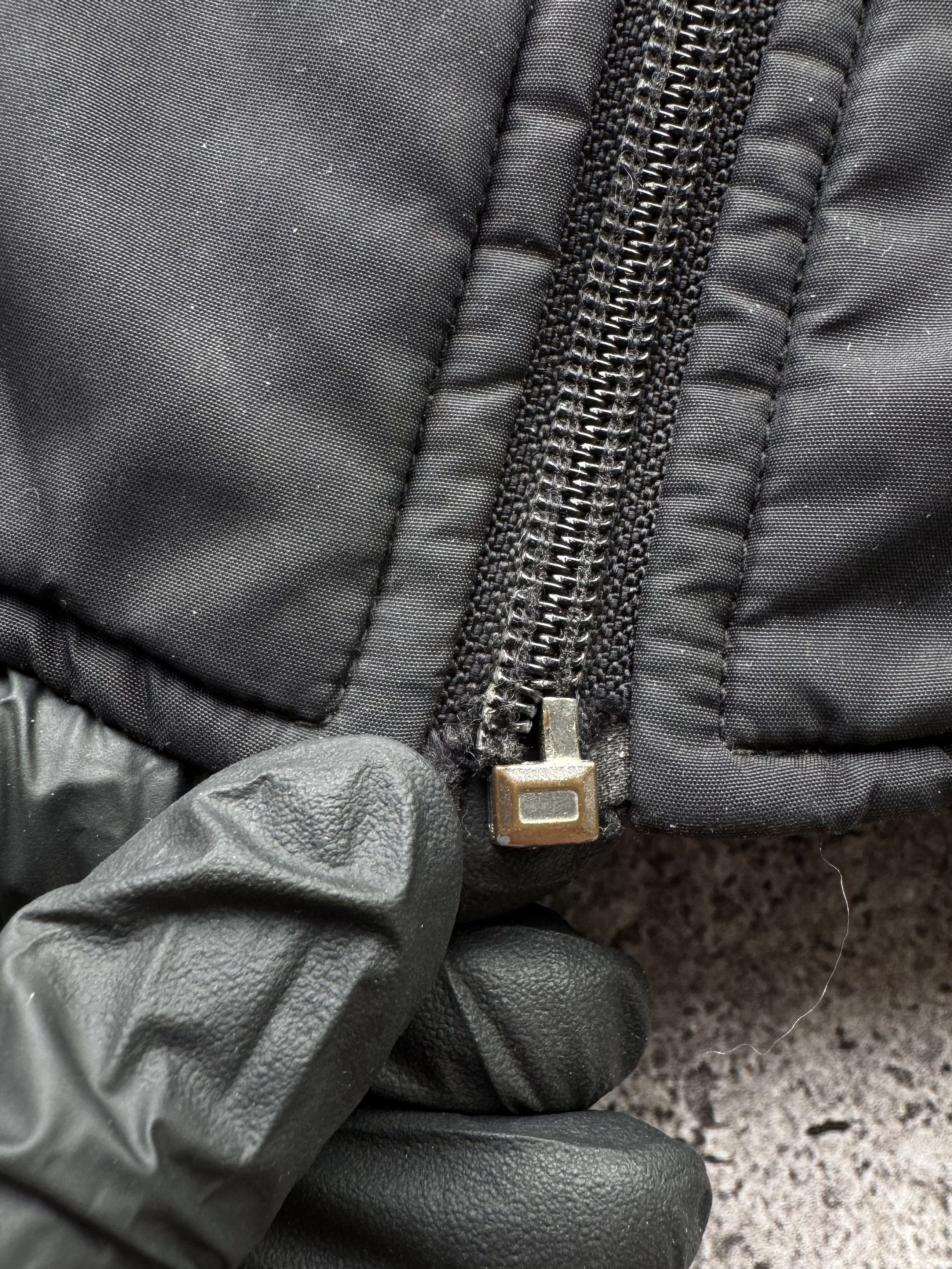 Hysteric Glamour Vintage Cropped Down Puffer Jacket(V85) C633 Size L / US 10 / IT 46 - 9 Thumbnail