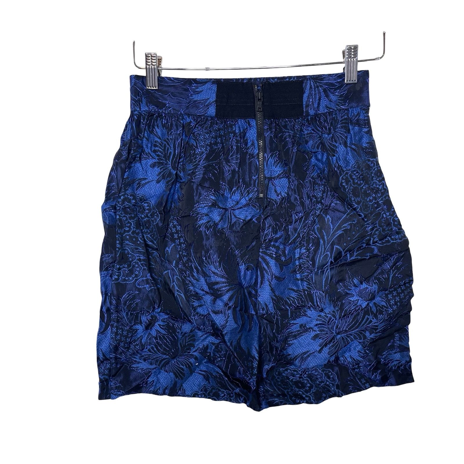 Alice + Olivia Alice + Olivia blue Jaquard mini skirt sz 2 Size 26" / US 2 / IT 38 - 4 Thumbnail