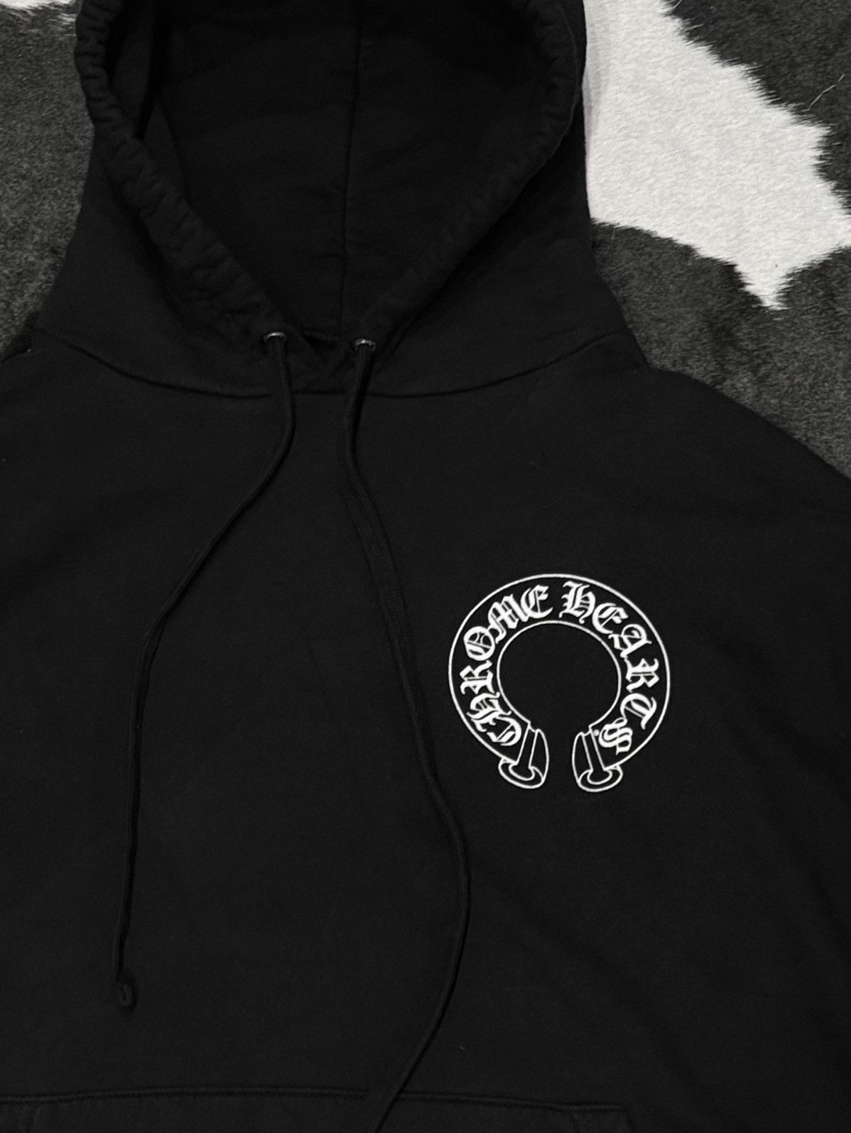 Chrome Hearts Chrome Hearts Hoodie Floral Back Horseshoe Size US S / EU 44-46 / 1 - 5 Thumbnail