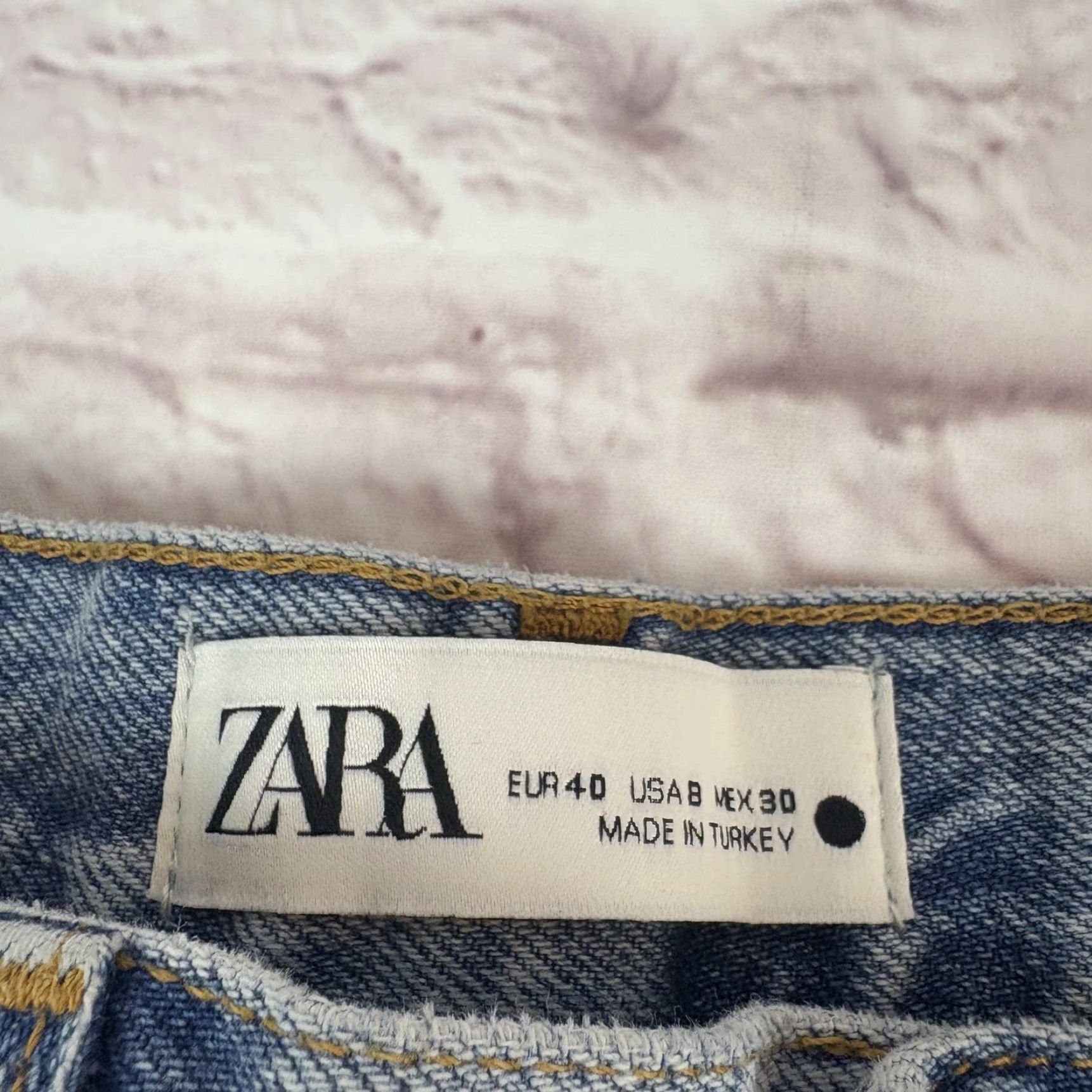 Zara VINTAGE? No. The Pepper Mom Zara Jeans Womens 8 High Rise 30x26 Blue Distressed Ripped Denim 100% Cotton Relaxed Straight Size 30" / US 8 / IT 44 - 4 Thumbnail
