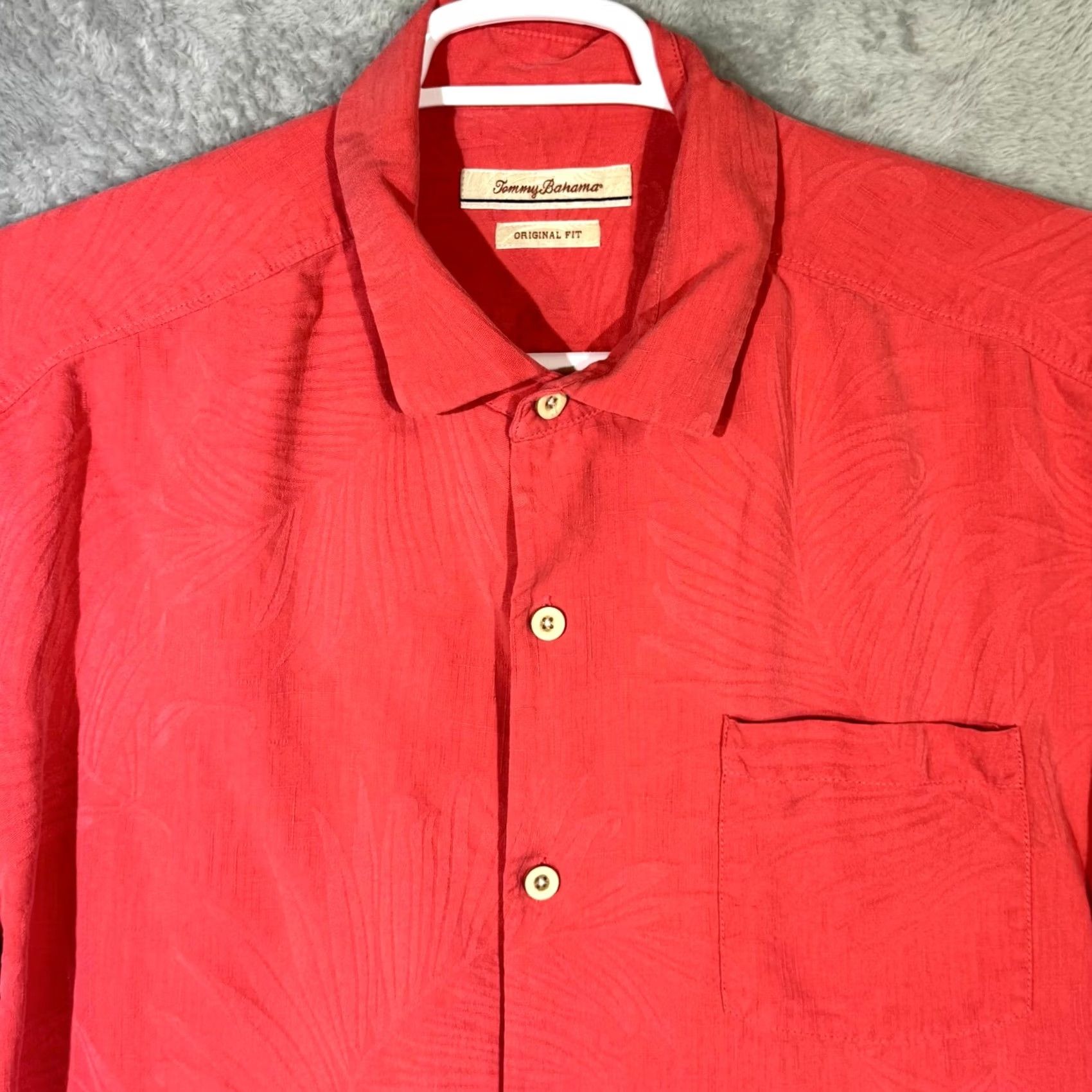 Tommy Bahama VINTAGE Tommy Bahama Shirt XL Pink Silk Original Fit Short Sleeve Button-Up Size US XL / EU 56 / 4 - 4 Thumbnail