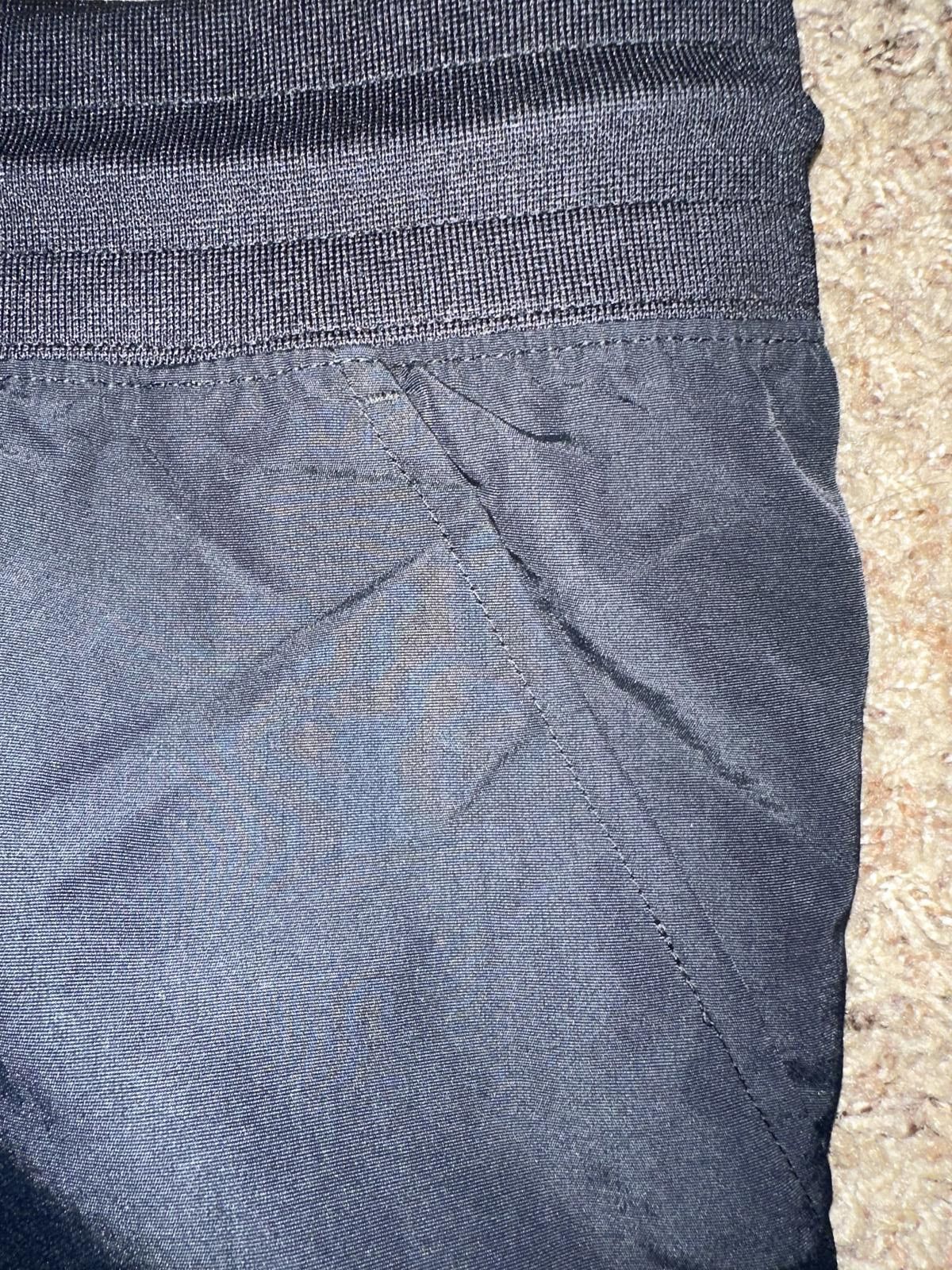 Nike Nike Women's Sportswear Nylon Standard Fit Black Shorts Size 40" / US 18 - 10 Thumbnail