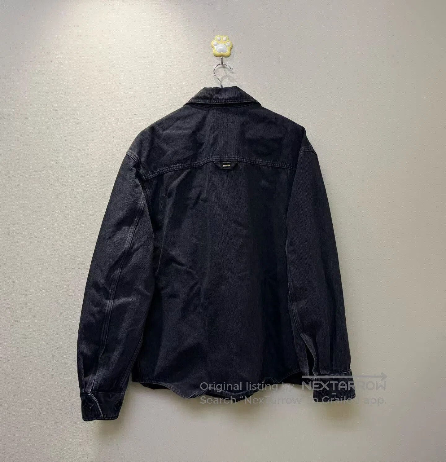 Louis Vuitton Louis Vuitton LV Embossed Logo Denim Jacket. Size US XL / EU 56 / 4 - 4 Thumbnail