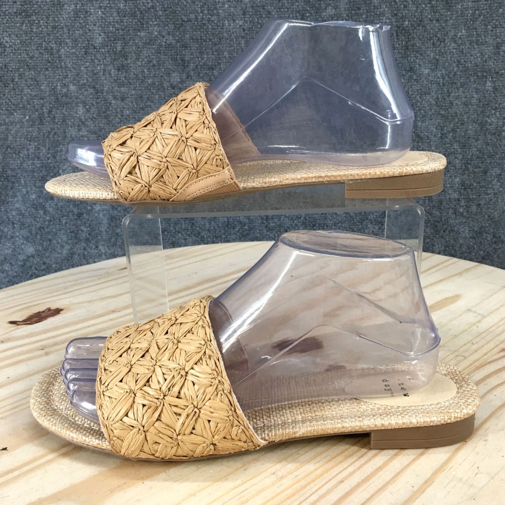 Vintage A New Day Sandals Womens 8 Raffia Woven Slide Tan Slip On Open Toe Casual Flats Shoes Womens 8 Sandals Slide Raffia Open Toe Tan Casual Flats Size US 8 / IT 38 - 2 Thumbnail