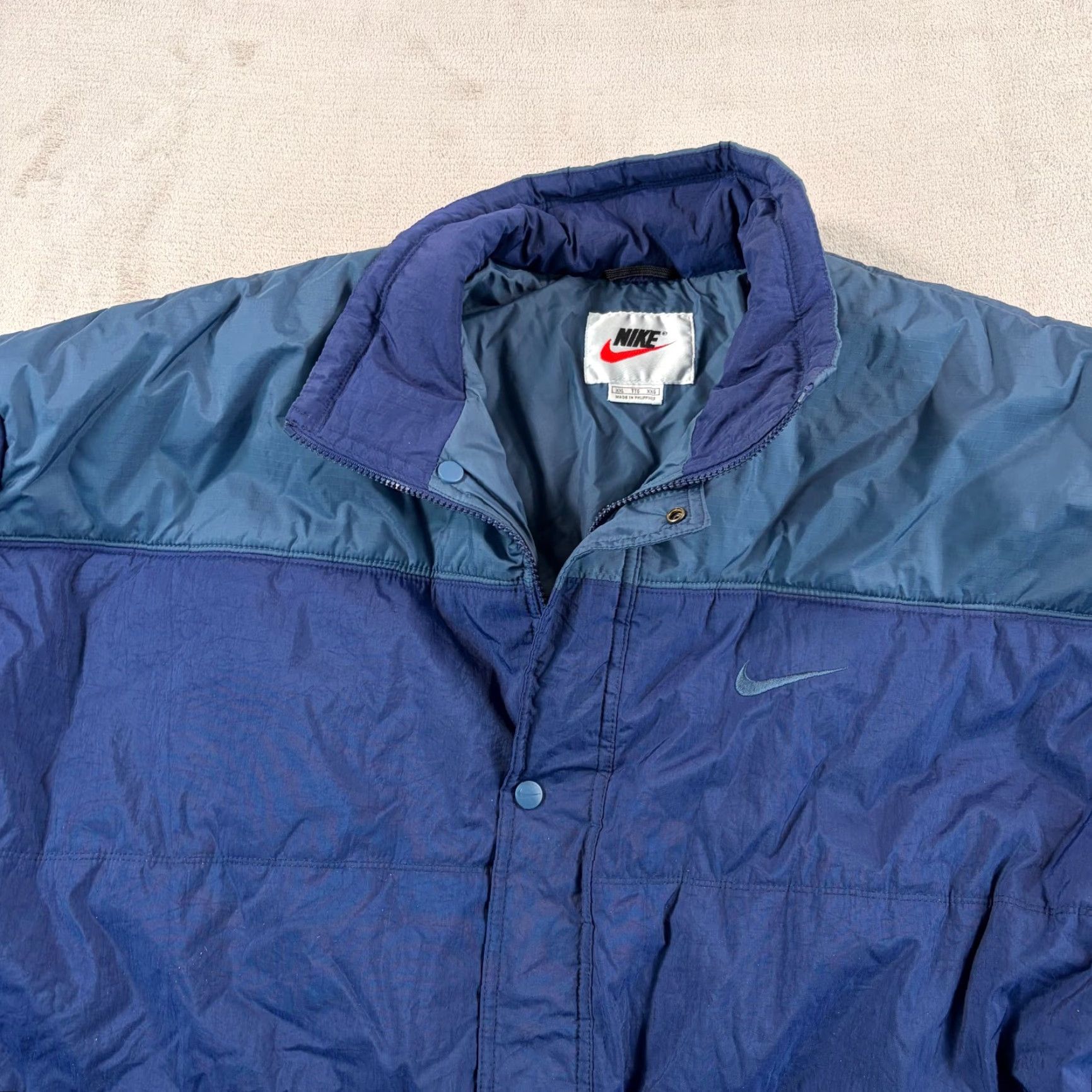Nike VINTAGE Nike Puffer Jacket Blue 2XL Men Full Zip Swoosh Logo 90s Jacket Winter Fall Spring Clothing Size US XXL / EU 58 / 5 - 3 Thumbnail