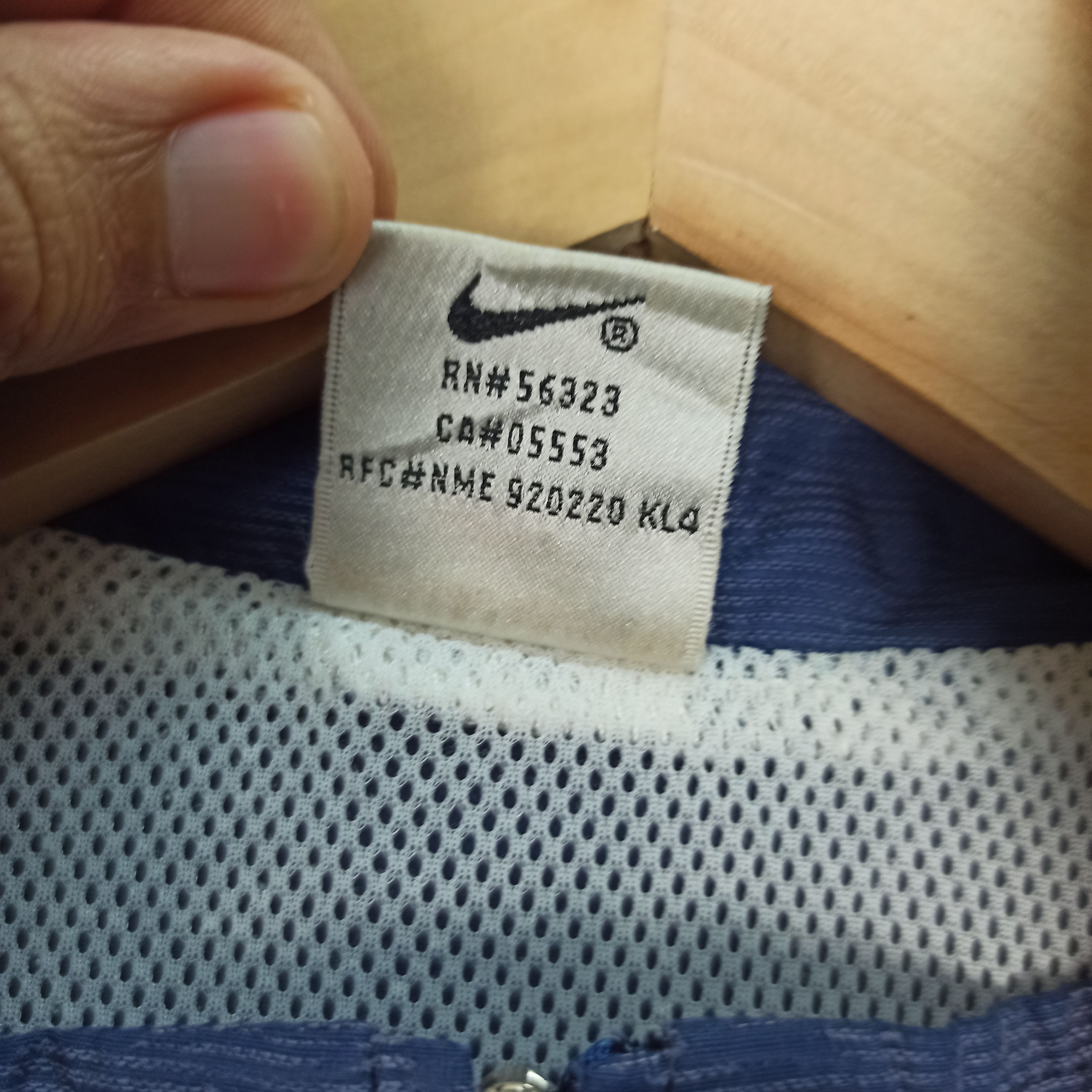 Nike Vintage Nike Court Jacket Faded Colour Worn/ACG/USA Size US M / EU 48-50 / 2 - 12 Thumbnail