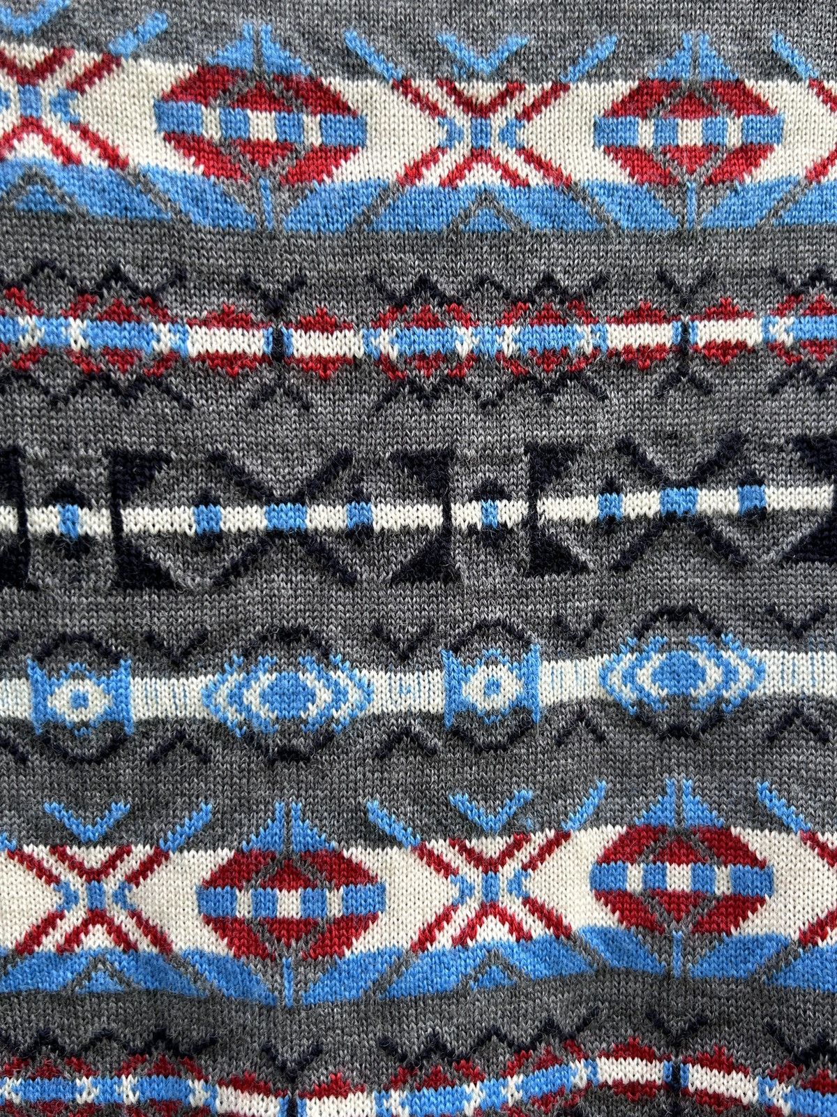 Comme des Garcons Comme Des Garcons Shirt Aztec Ornament Wool Cardigan Size S / US 4 / IT 40 - 6 Thumbnail