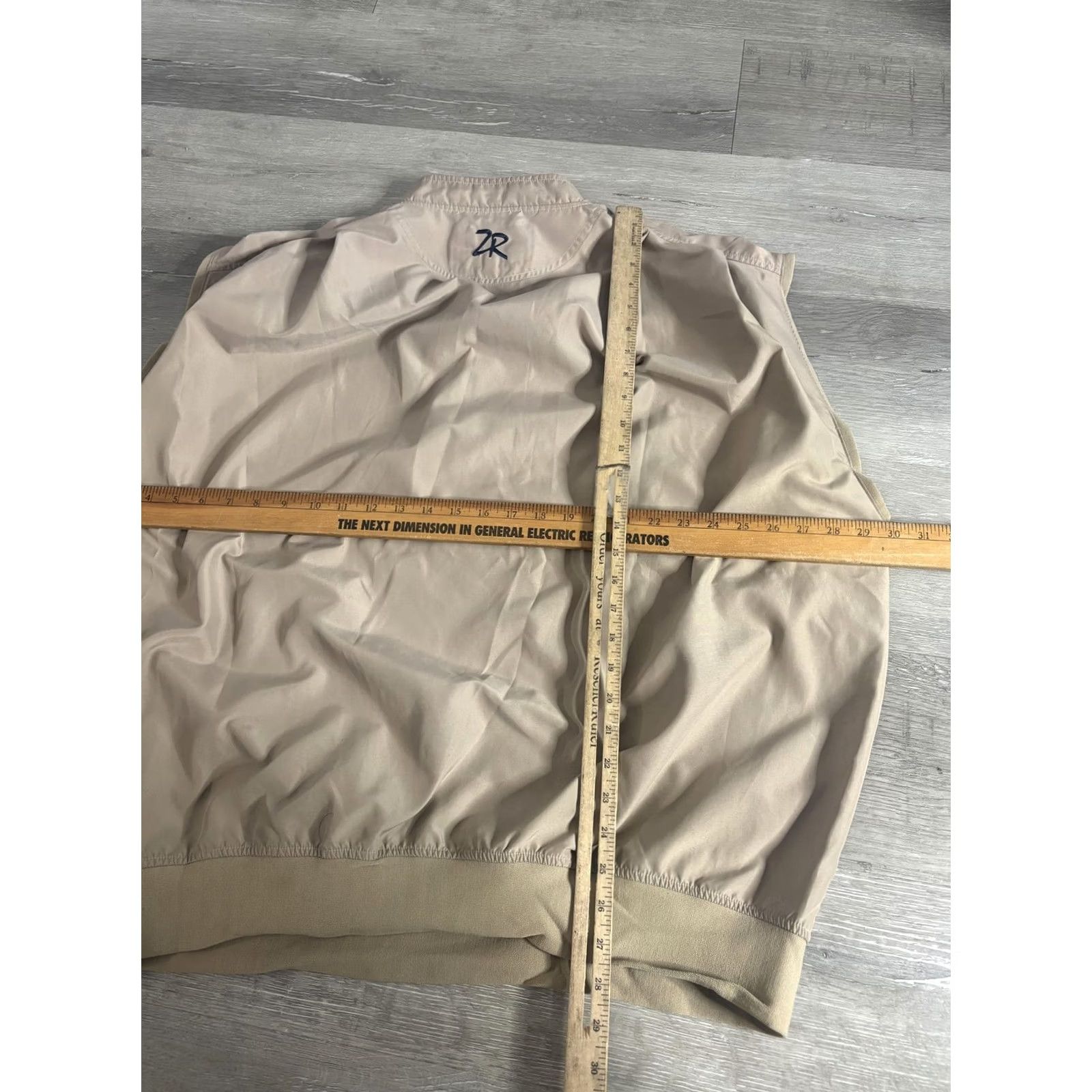 Vintage Zero Restriction Vest Mens 2XL Beige Windbreaker Snap Band Collar Golf Pockets Lined USA Shirt Size US XXL / EU 58 / 5 - 5 Thumbnail