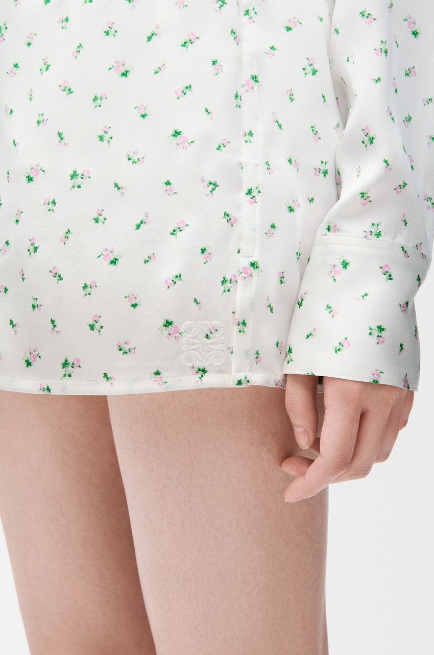 Loewe o1loc1c0525 Shorts In Silk in White/Green Size 27" / US 4 / IT 40 - 5 Thumbnail